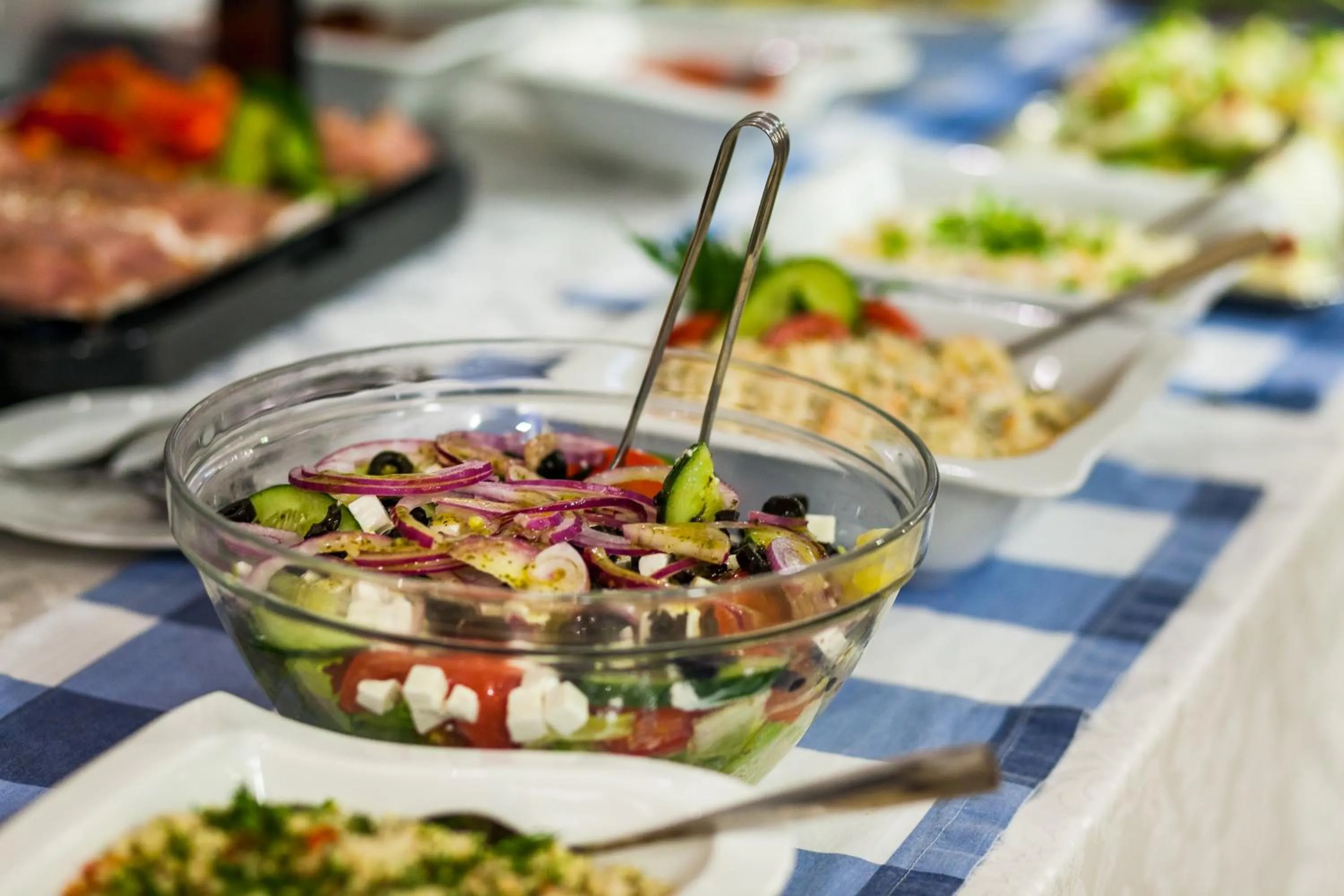 Restaurant/places to eat in Hotel Olivia