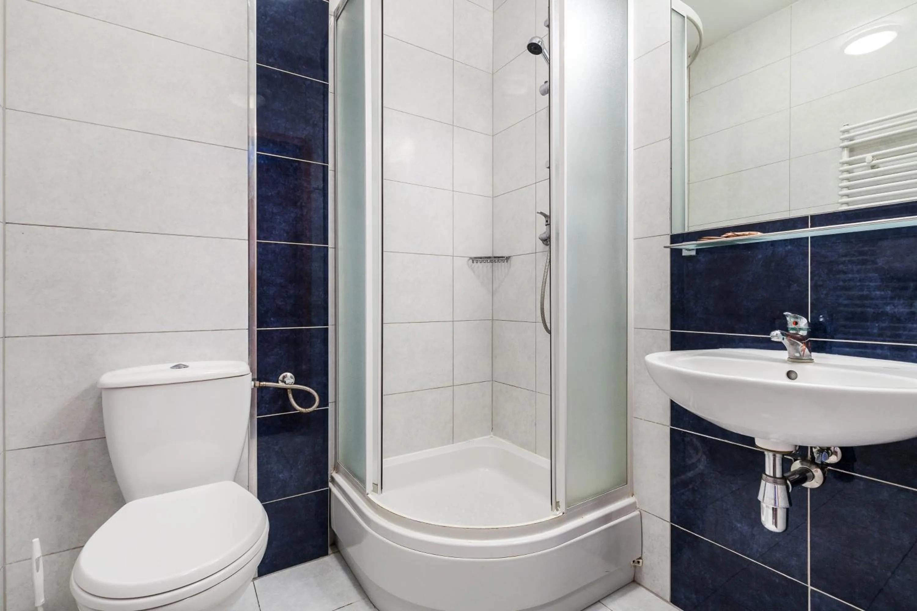 Bathroom in Hotel Olivia