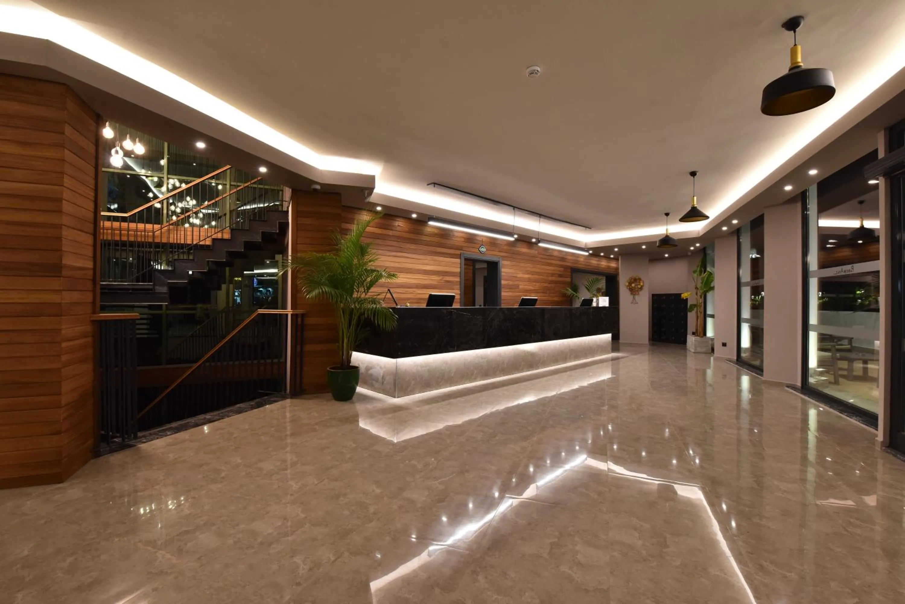 Lobby or reception in Parkim Ayaz Hotel