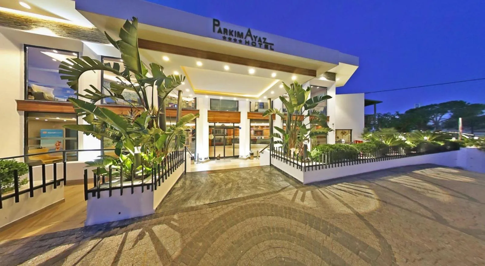 Property building in Parkim Ayaz Hotel