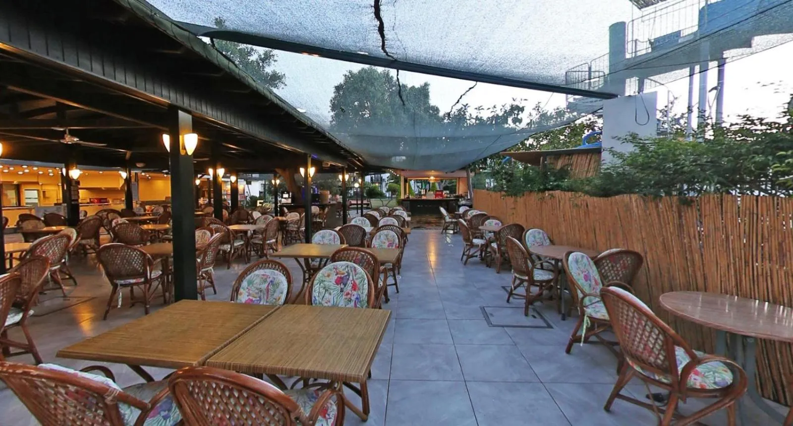 Seating area in Parkim Ayaz Hotel