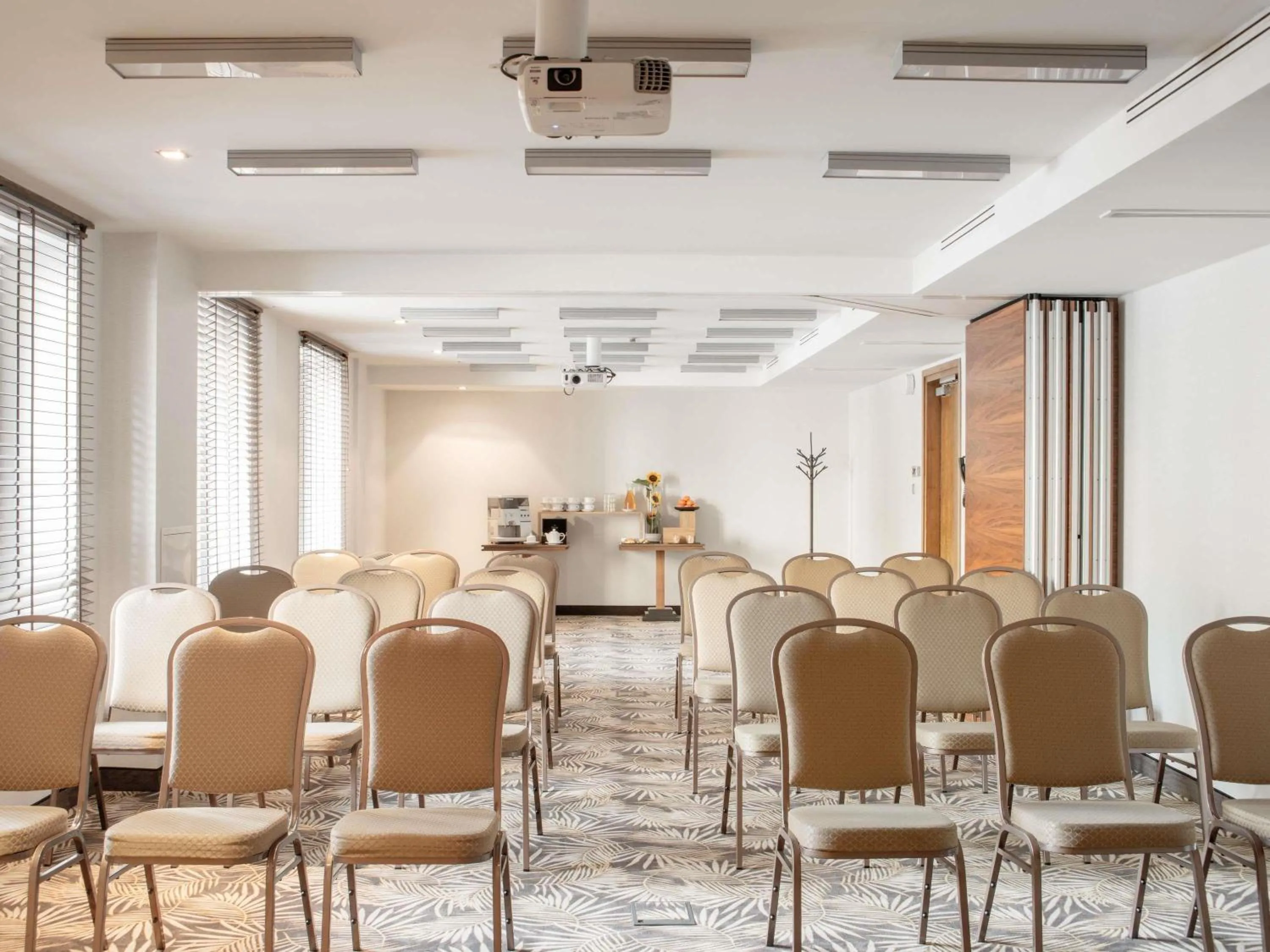 Meeting/conference room in Mercure Warszawa Airport