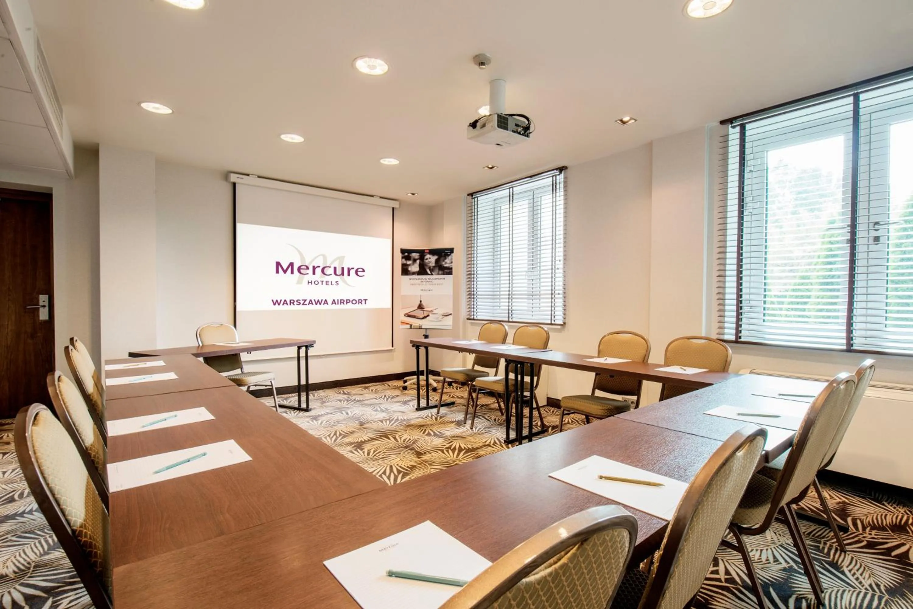 Business facilities in Mercure Warszawa Airport