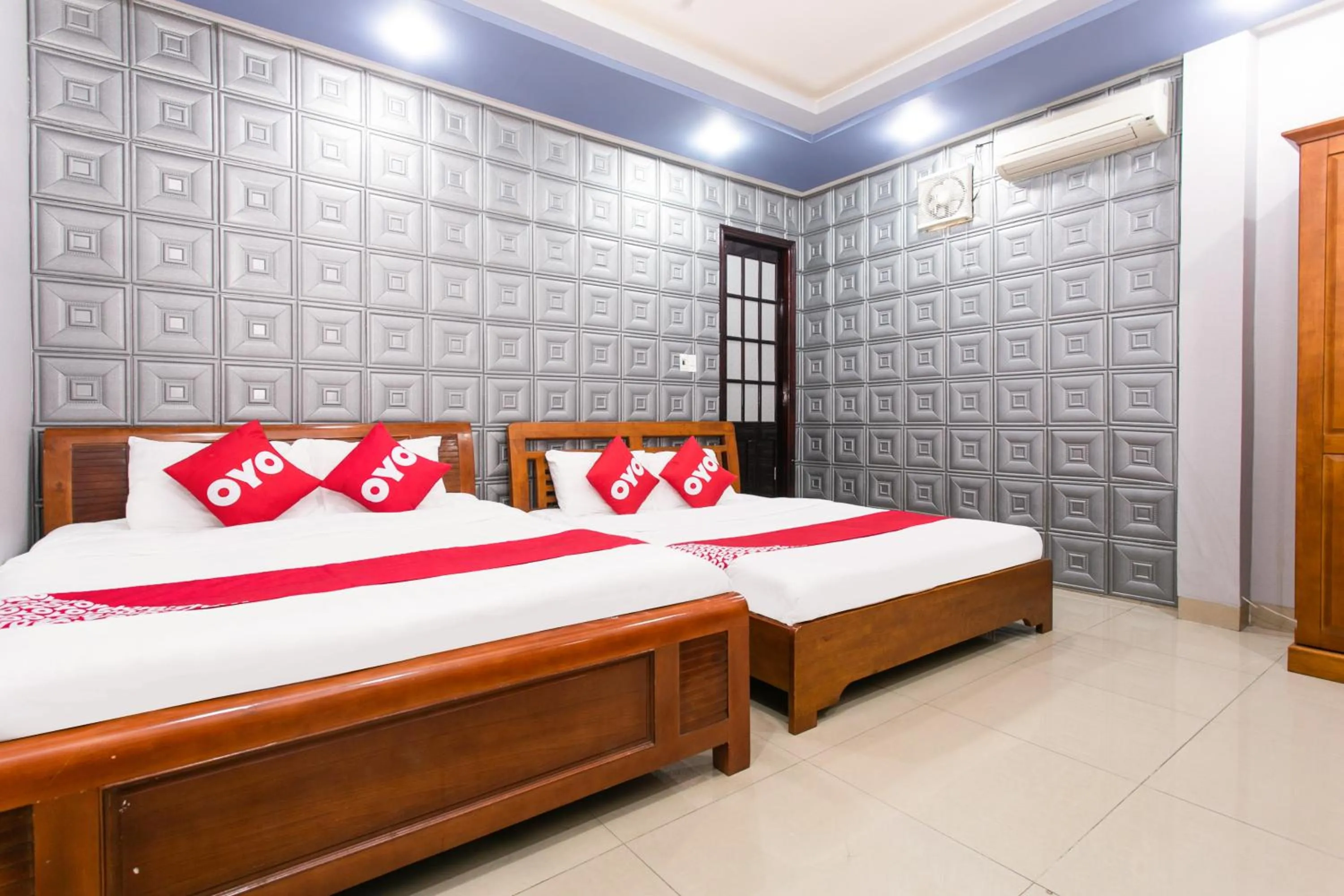 Nearby landmark, Bed in Honey Hotel Da Nang