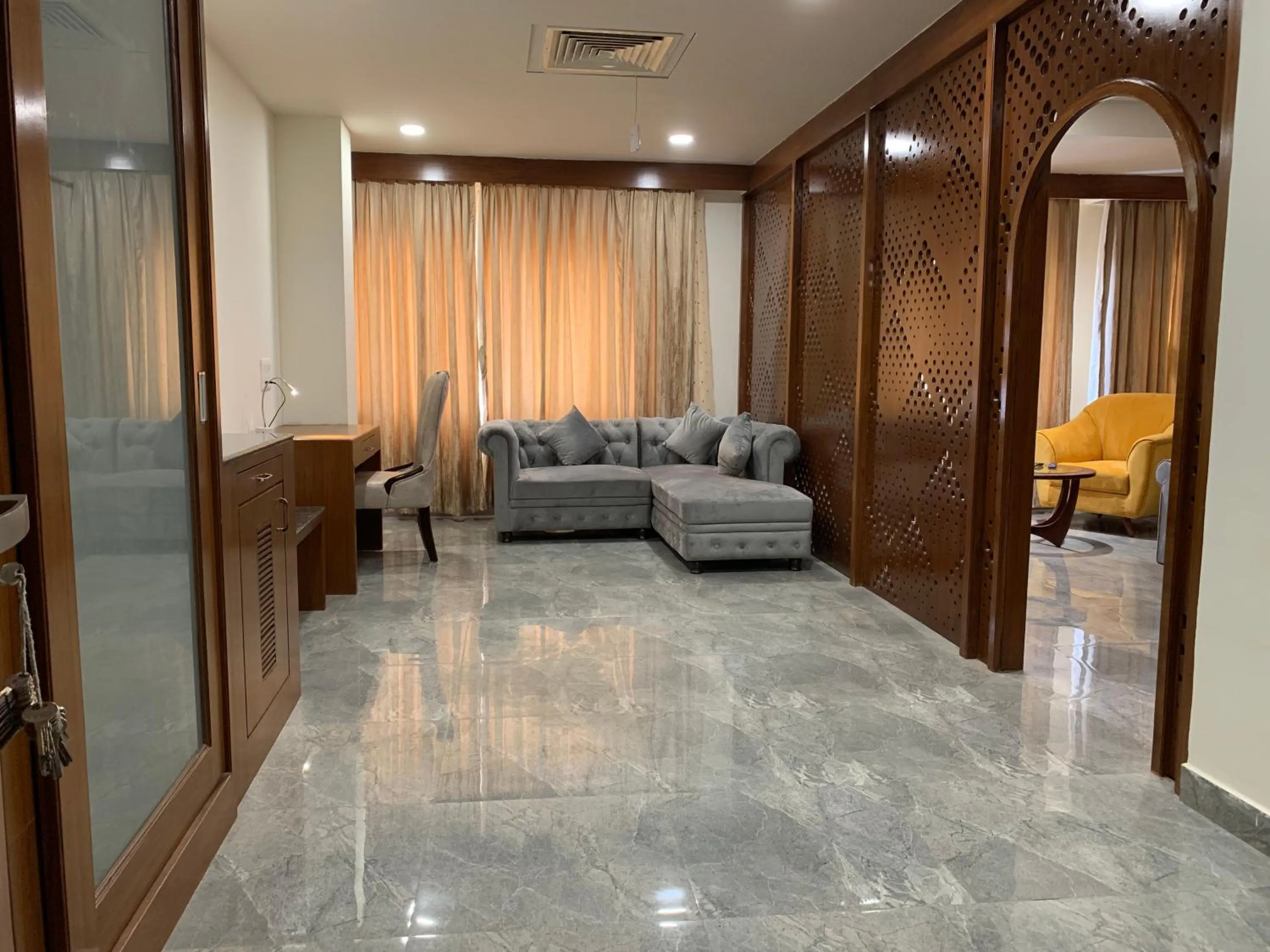 Living room in Hotel Hyderabad Grand