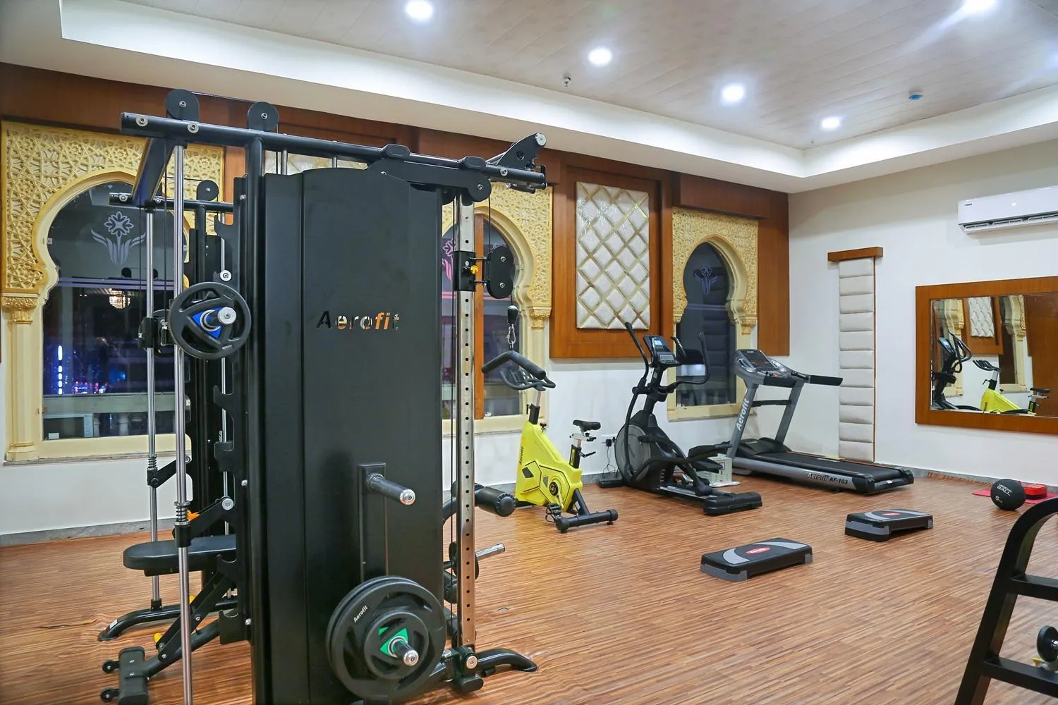 Hotel Hyderabad Grand