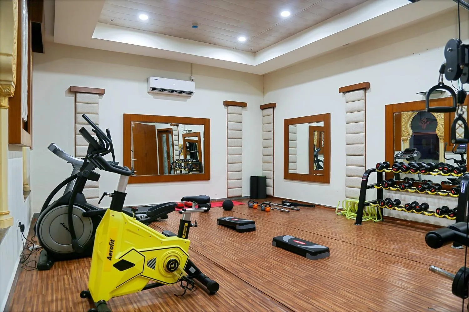 Hotel Hyderabad Grand