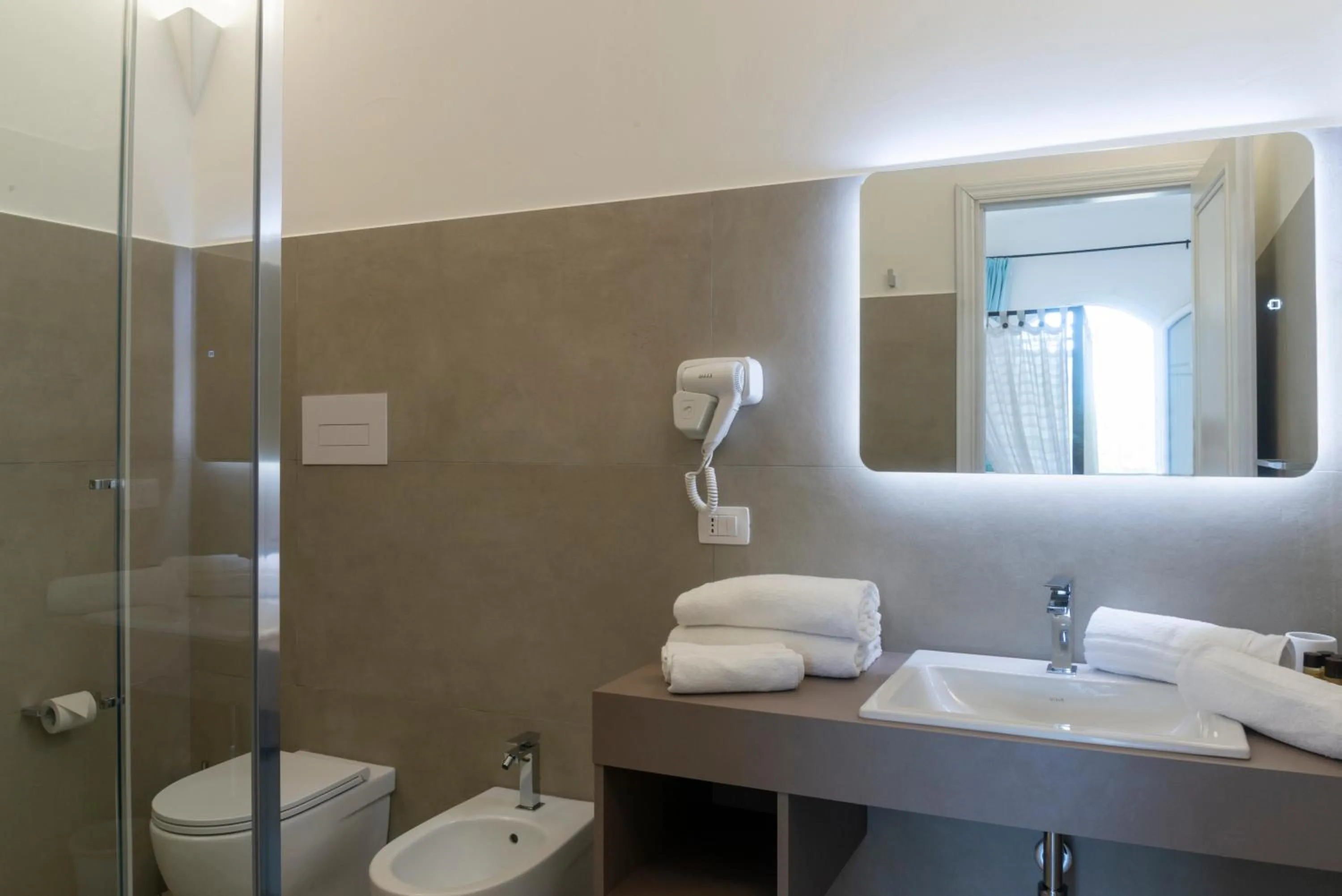 Shower in Hotel Villa Cedrino