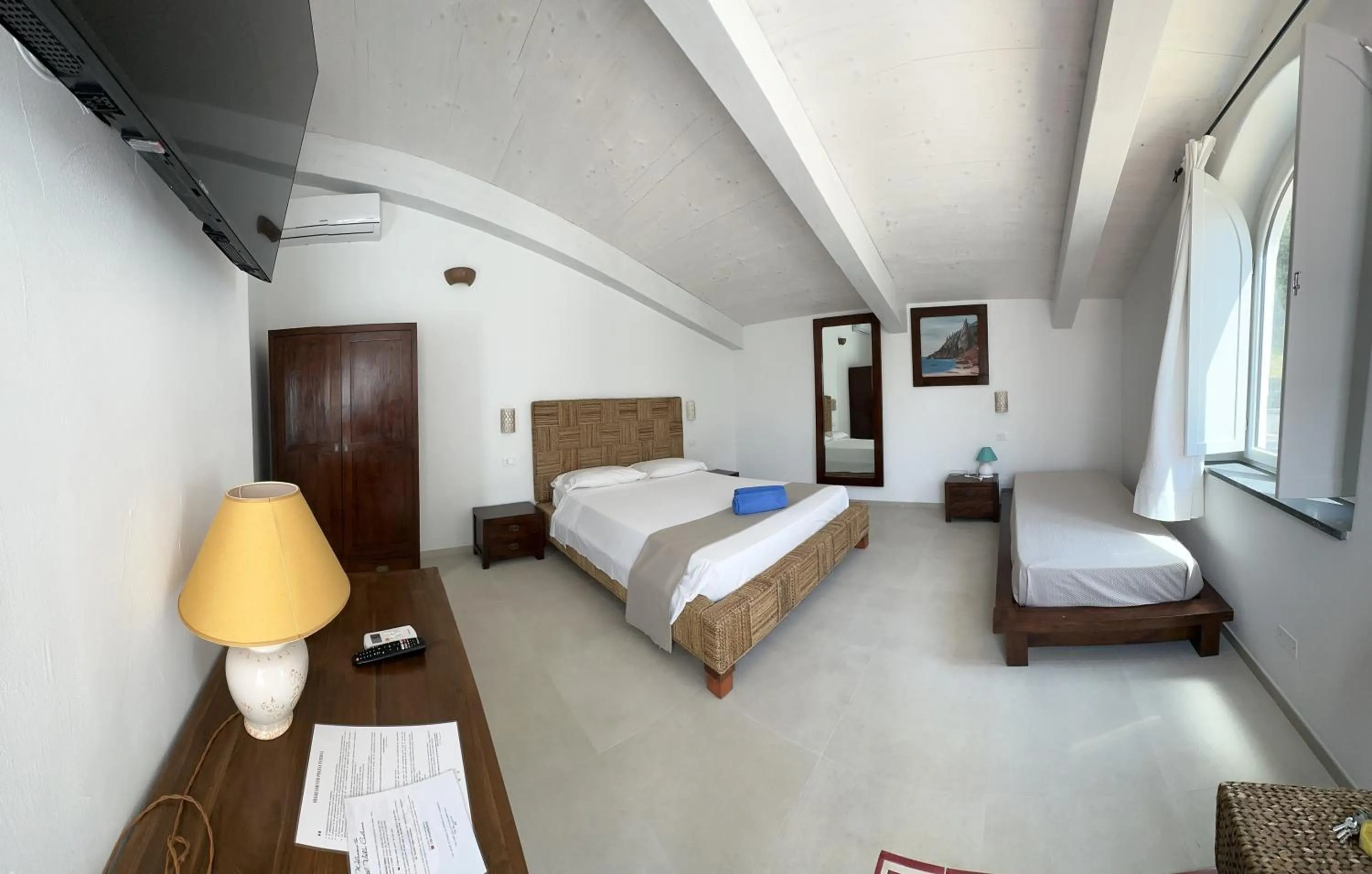 Bed in Hotel Villa Cedrino