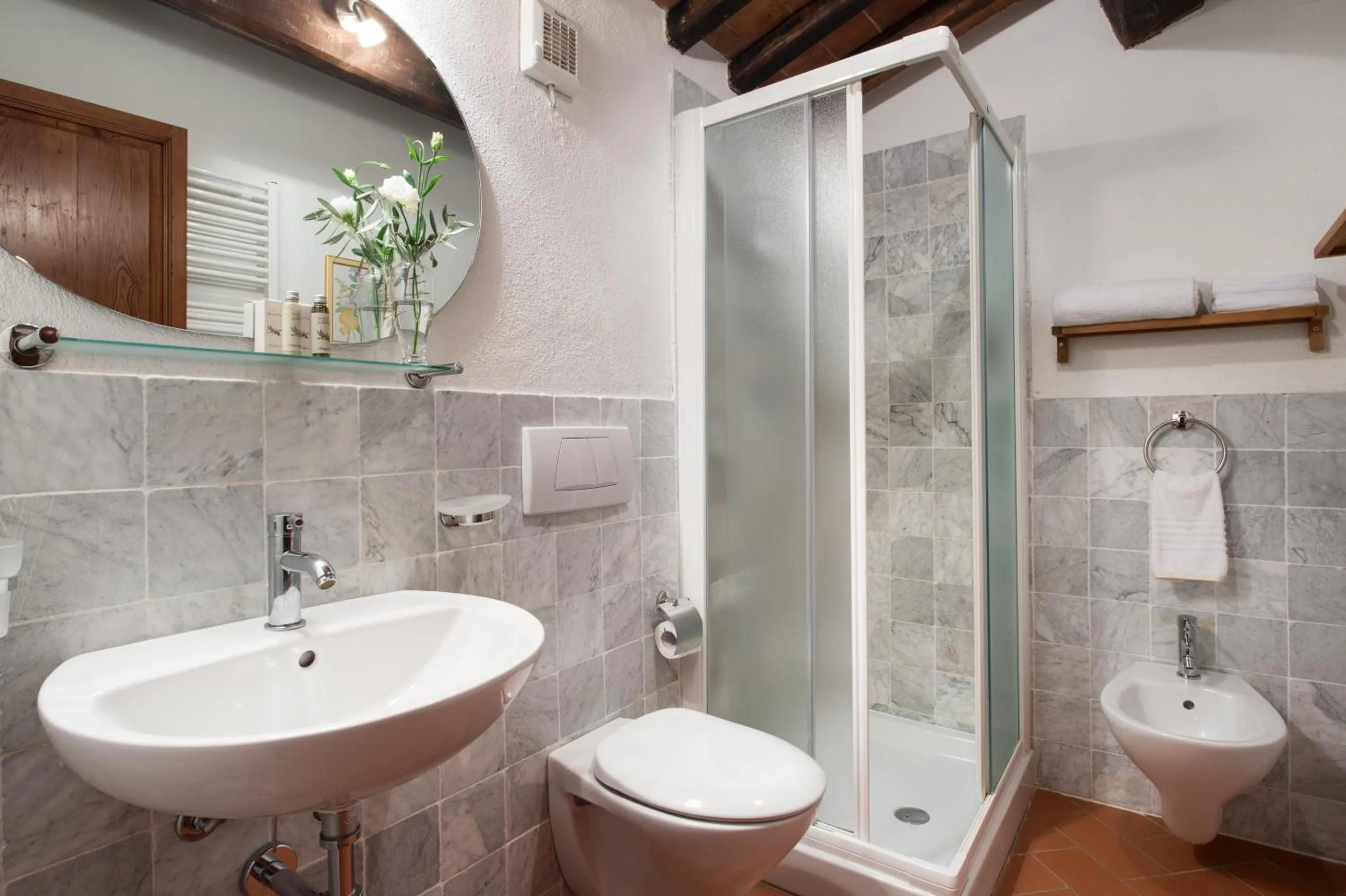 Bathroom in Relais Villa Belpoggio - Residenza D'Epoca