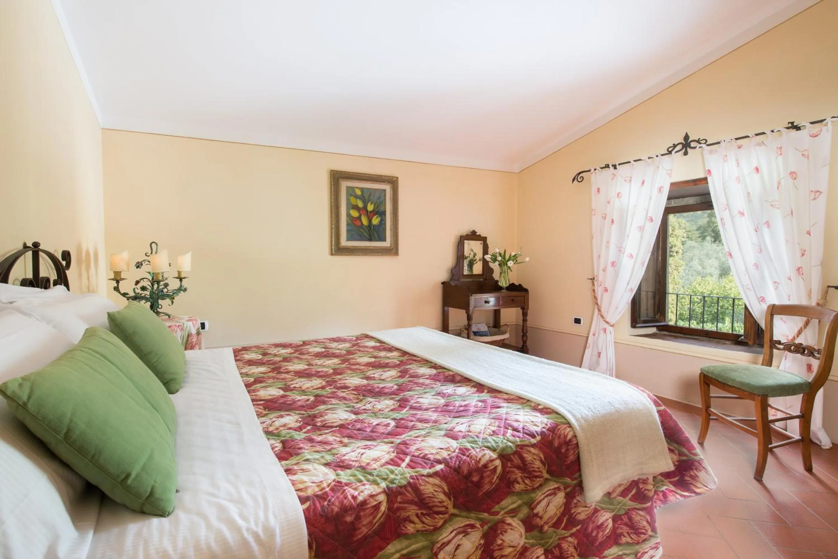 Photo of the whole room, Bed in Relais Villa Belpoggio - Residenza D'Epoca