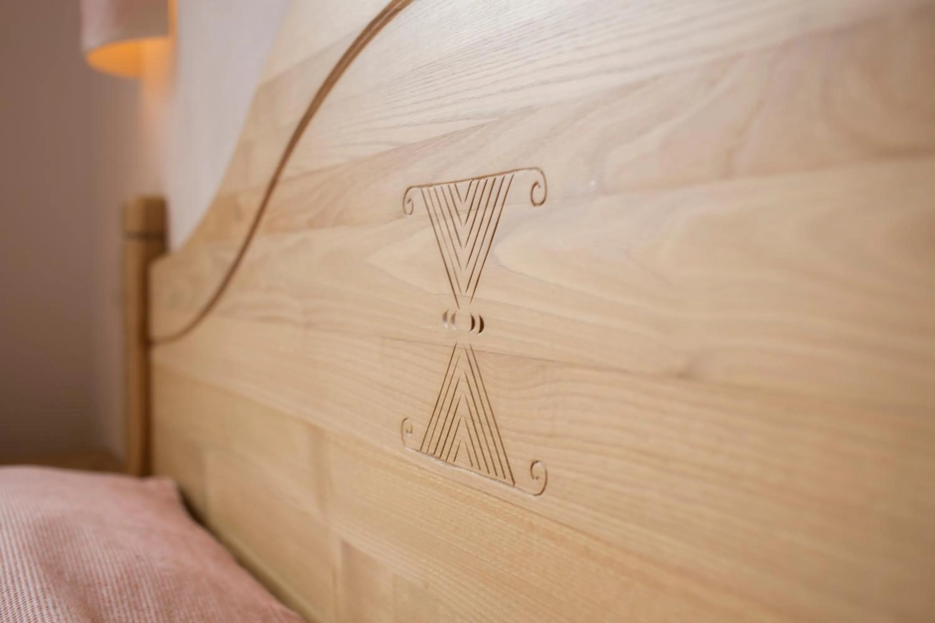 Decorative detail, Bed in Gorropu Hotel