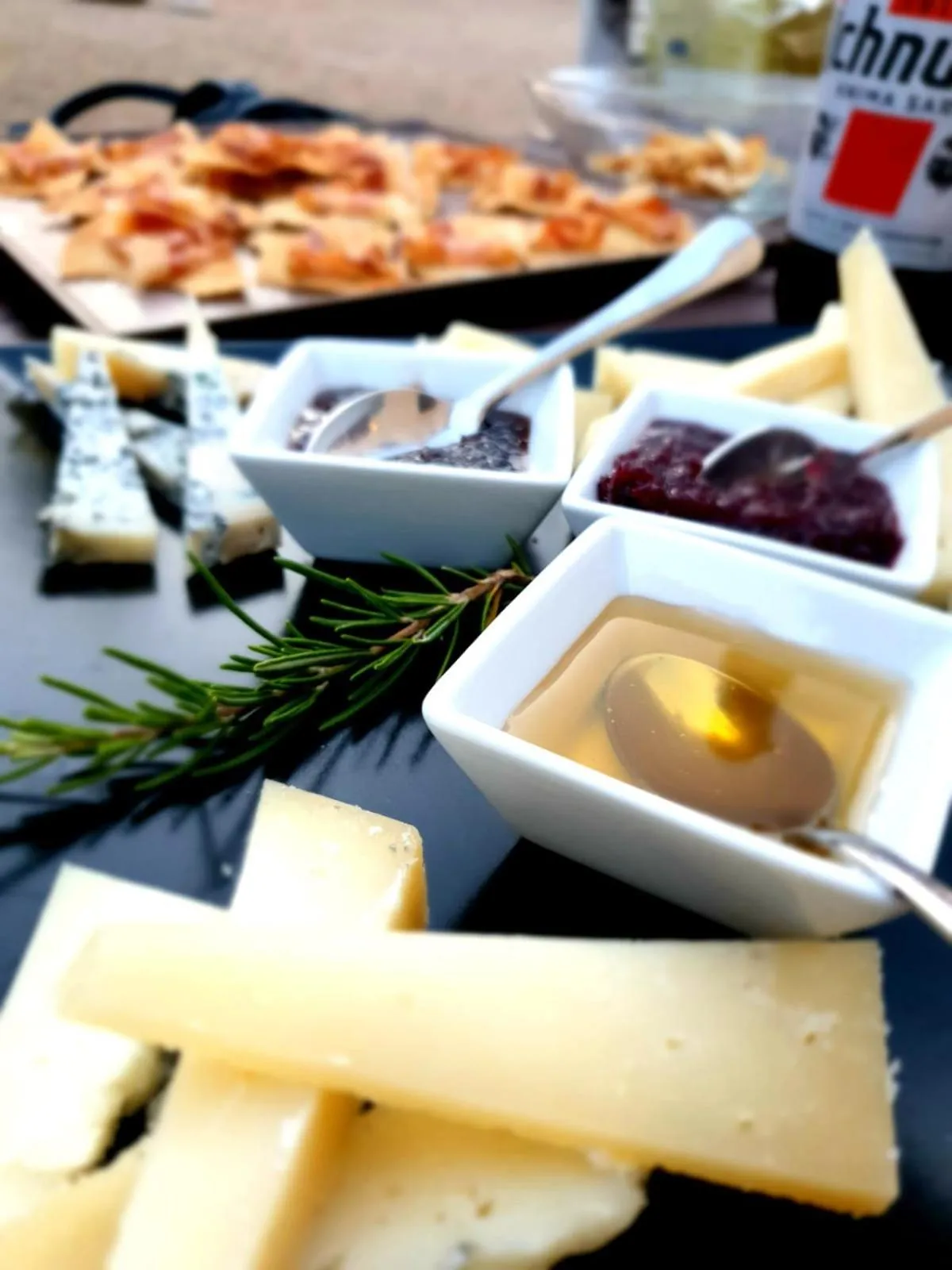 Restaurant/places to eat in Gorropu Hotel