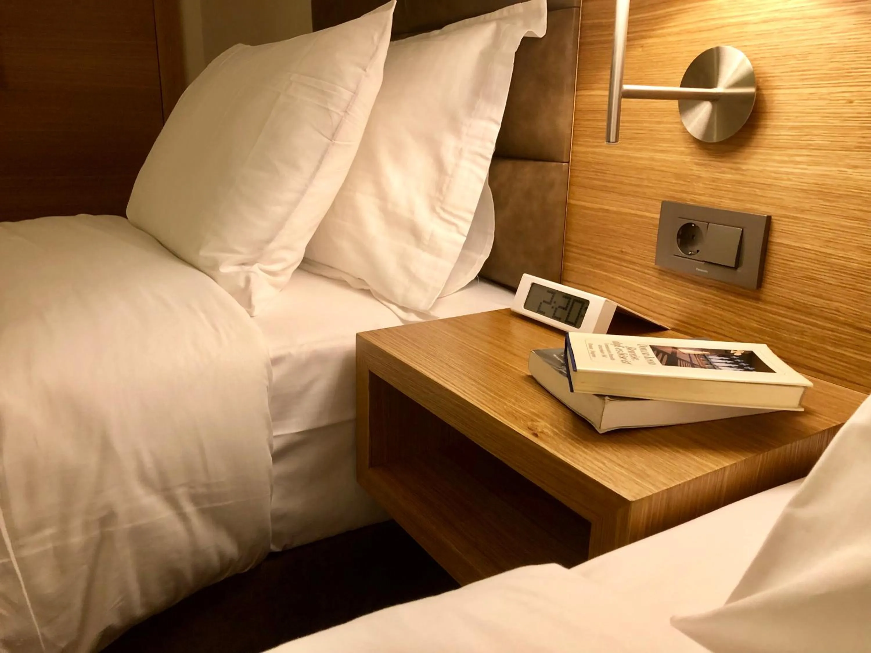 Bedroom, Bed in Hotel Fehmi Bey - Special Category