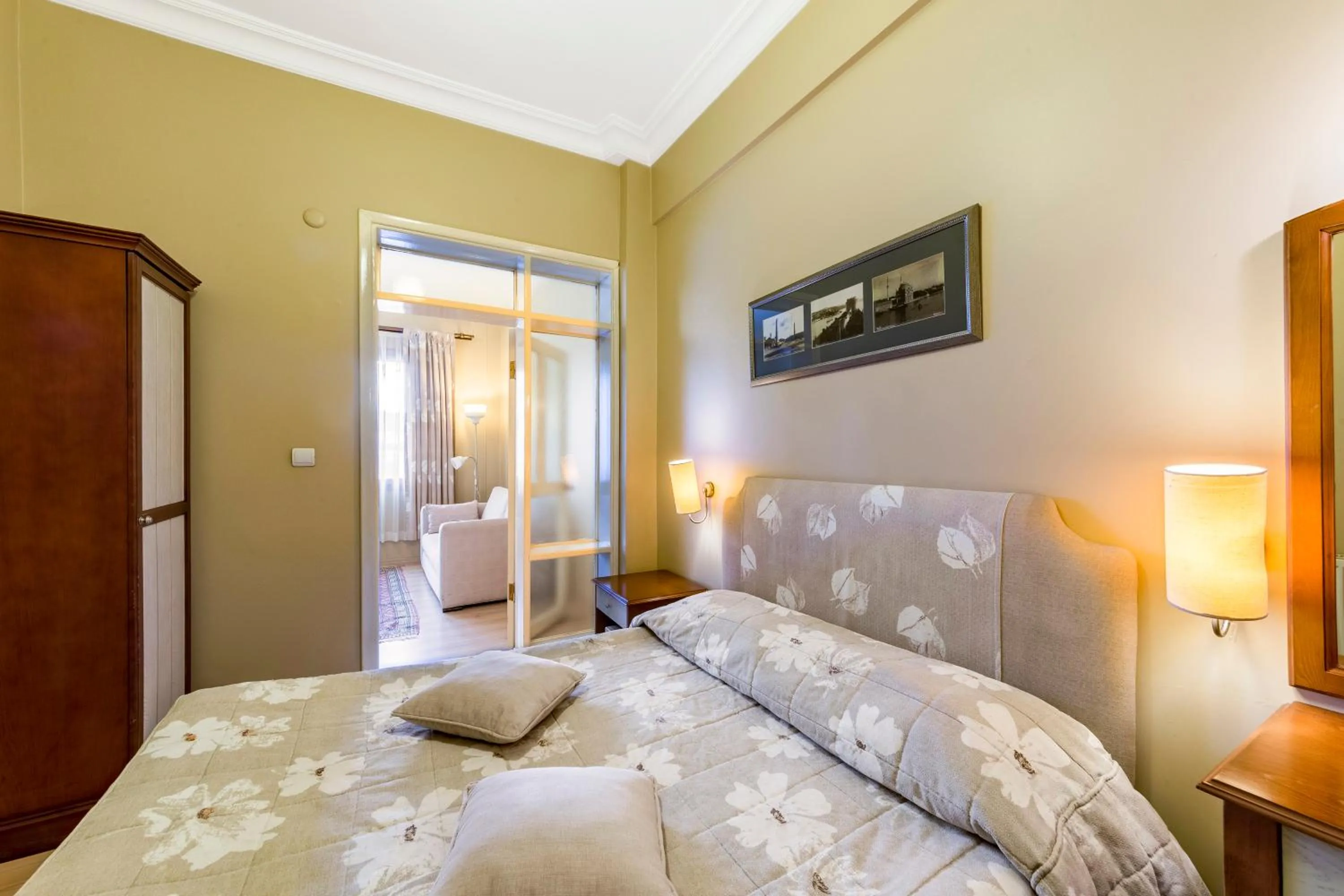 Bed in Hotel Fehmi Bey - Special Category