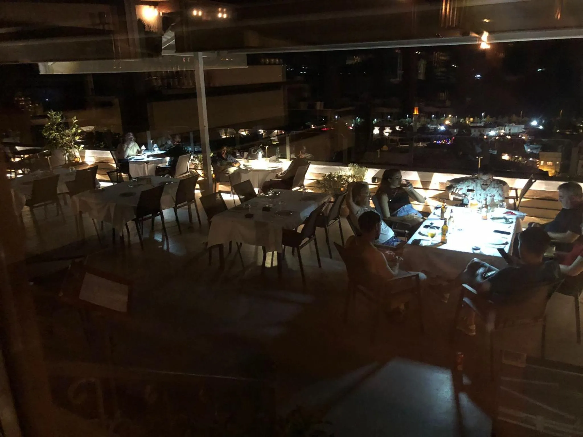 Restaurant/places to eat in Hotel Fehmi Bey - Special Category