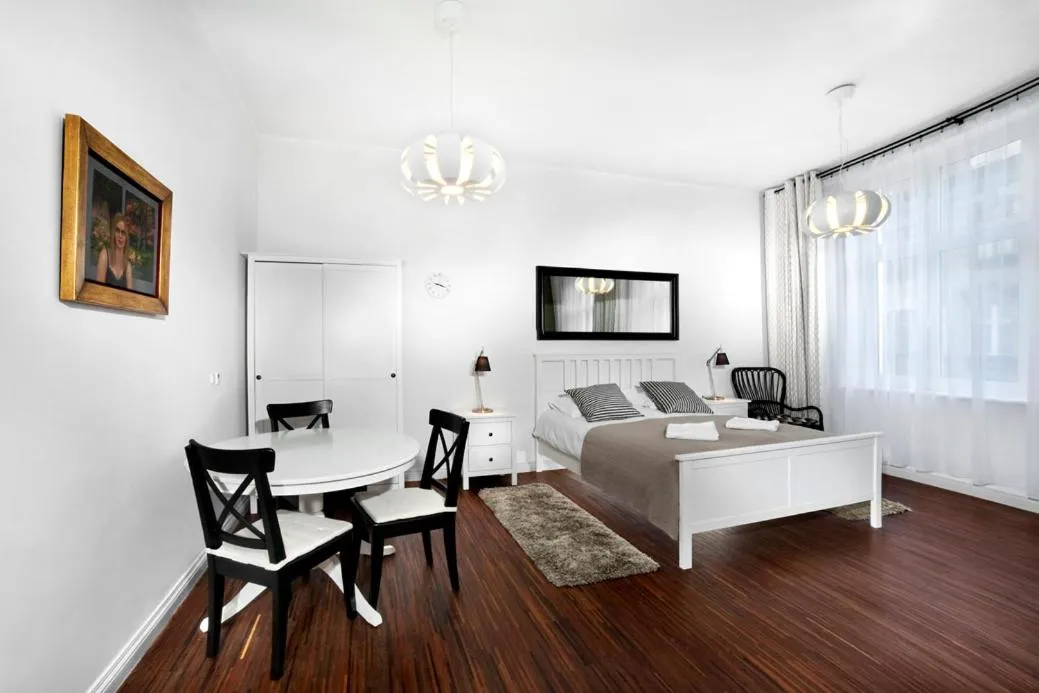 Bed in Apartamenty Pomarańczarnia