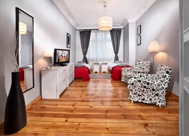 Apartamenty Pomarańczarnia