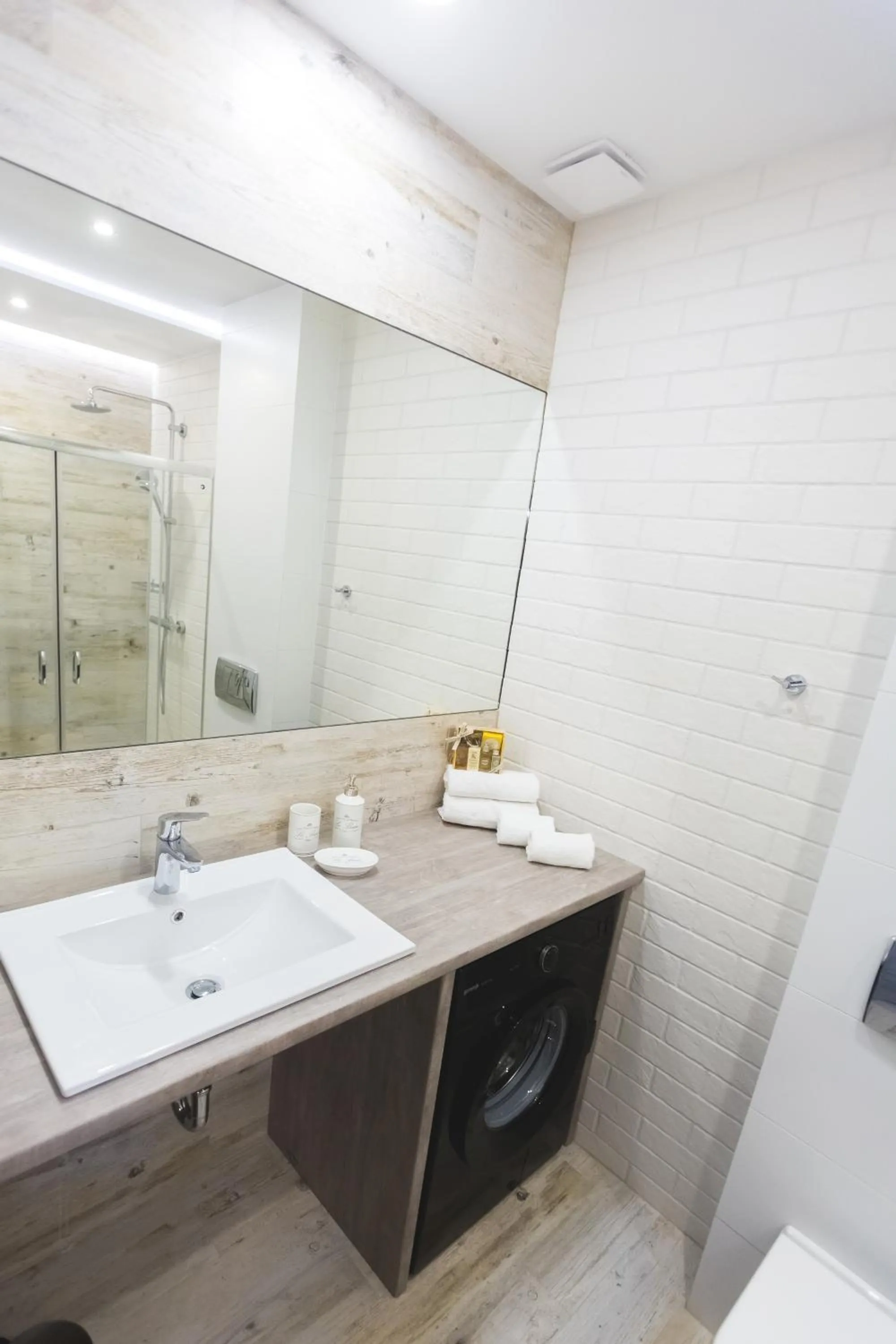 Shower in Aparthotel Best Views