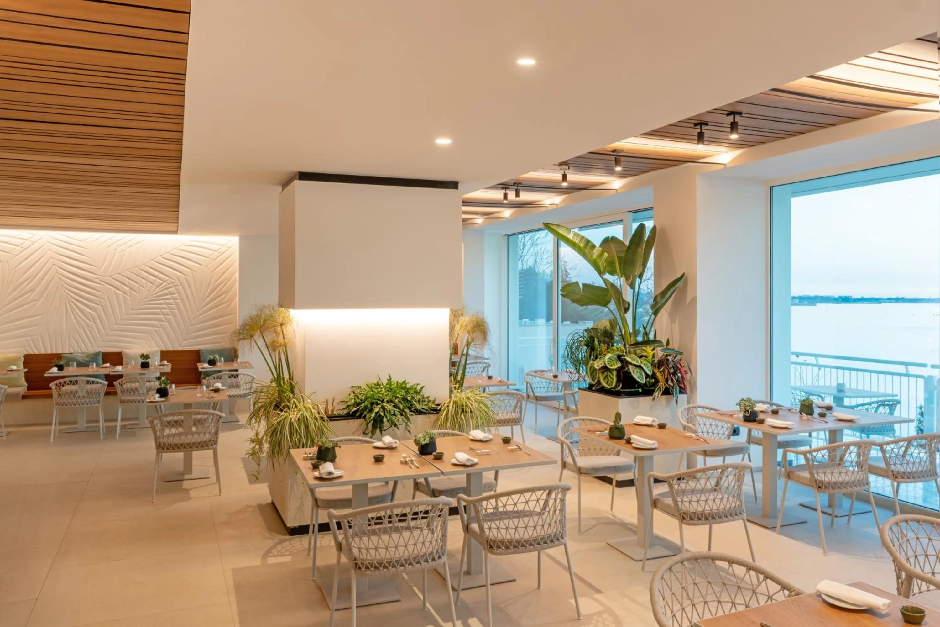 Restaurant/places to eat in Hotel Delfino Taranto