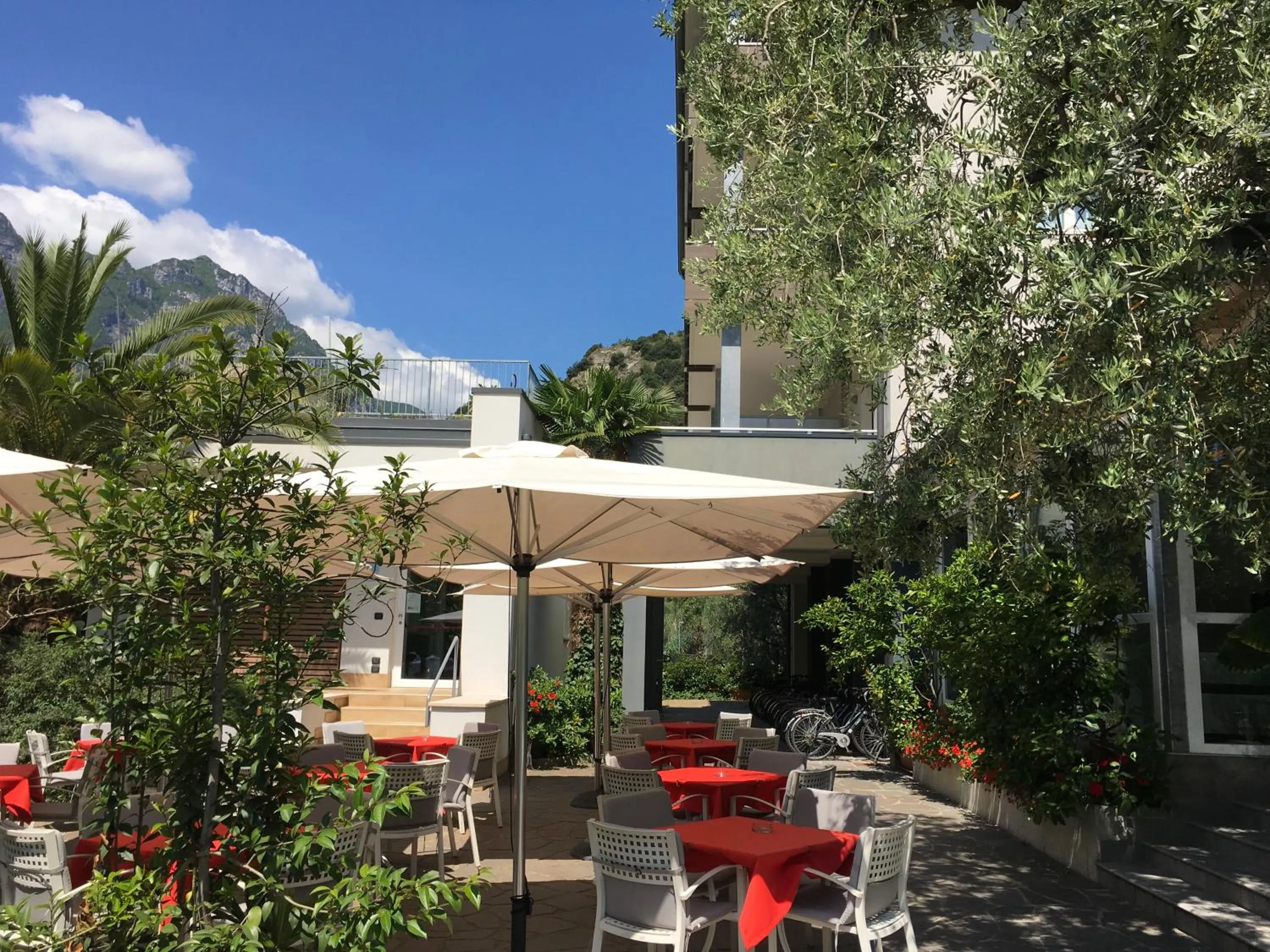 Facade/entrance in Villa Franca