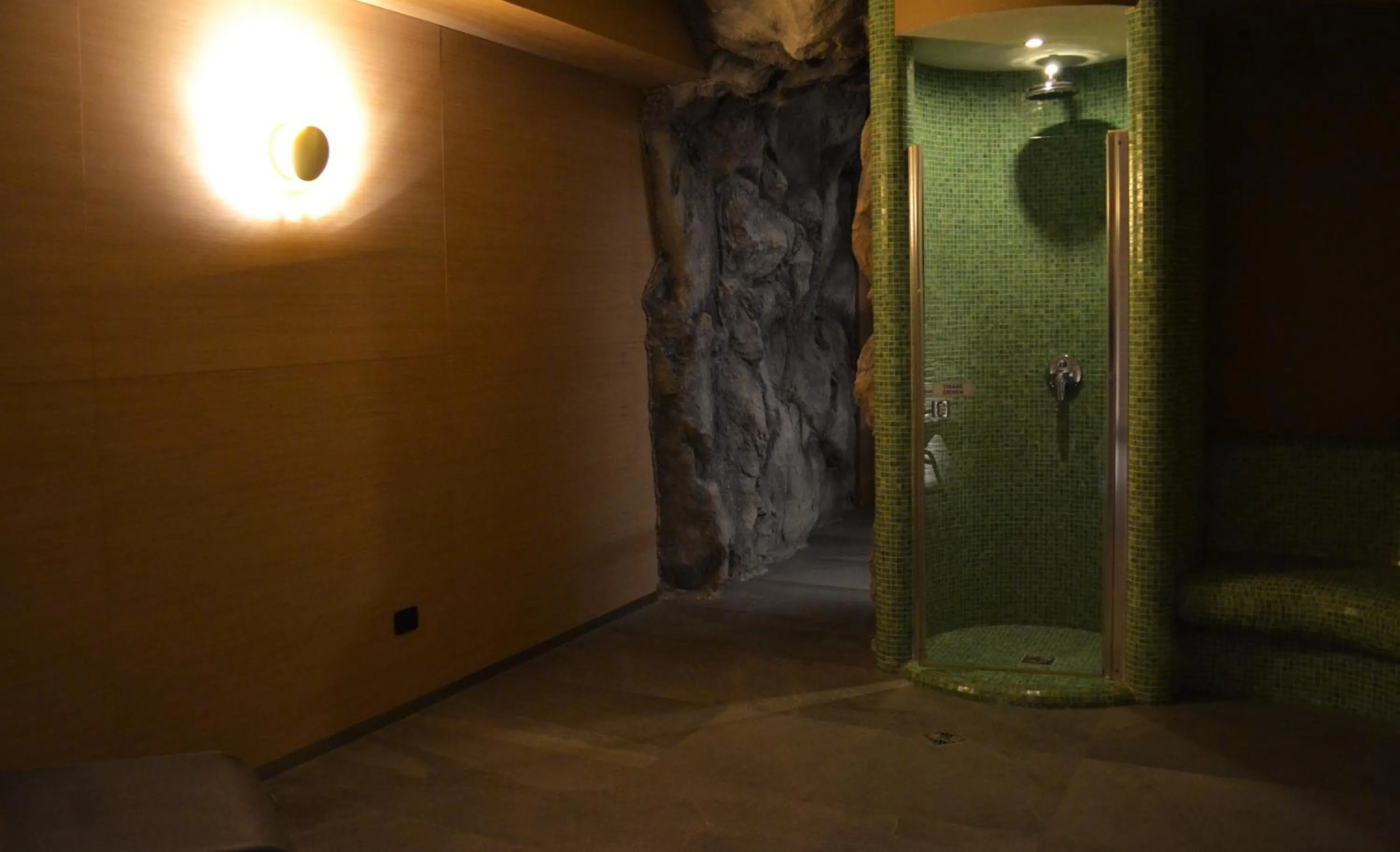 Spa and wellness centre/facilities in Villa Franca