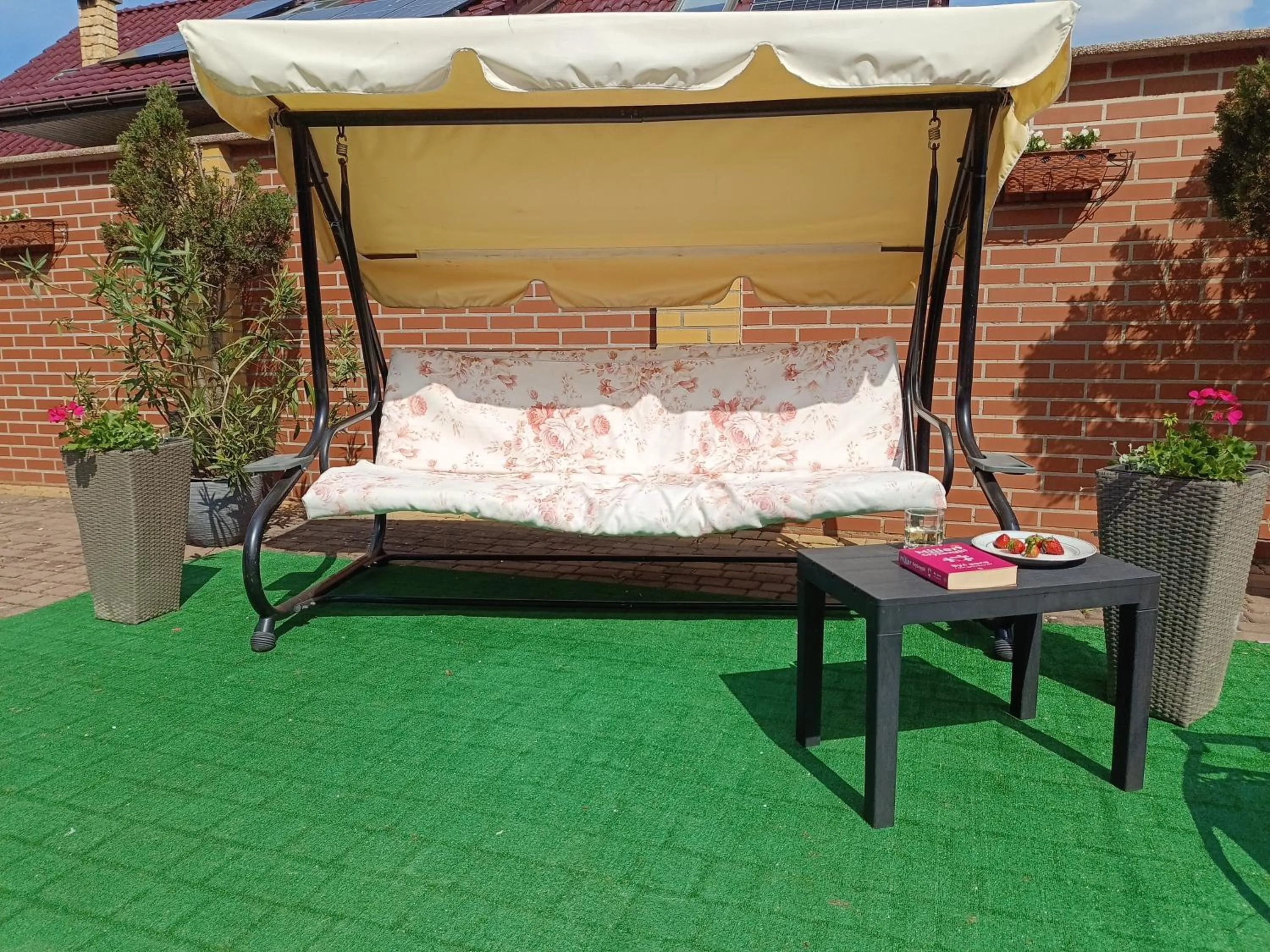 Patio in Letnia willa Jacuzzi & Sauna