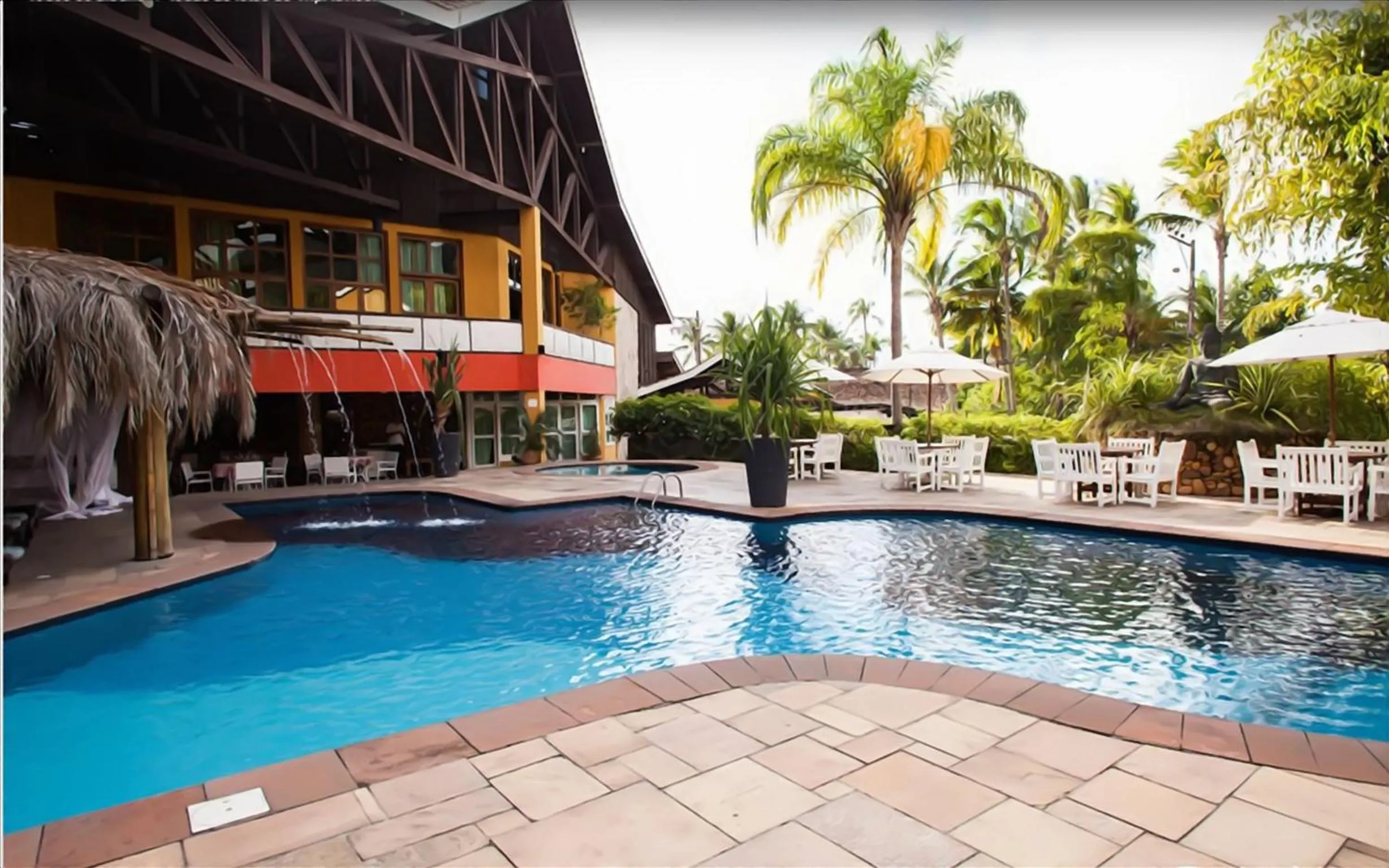 Swimming pool in Galápagos ApartHotel