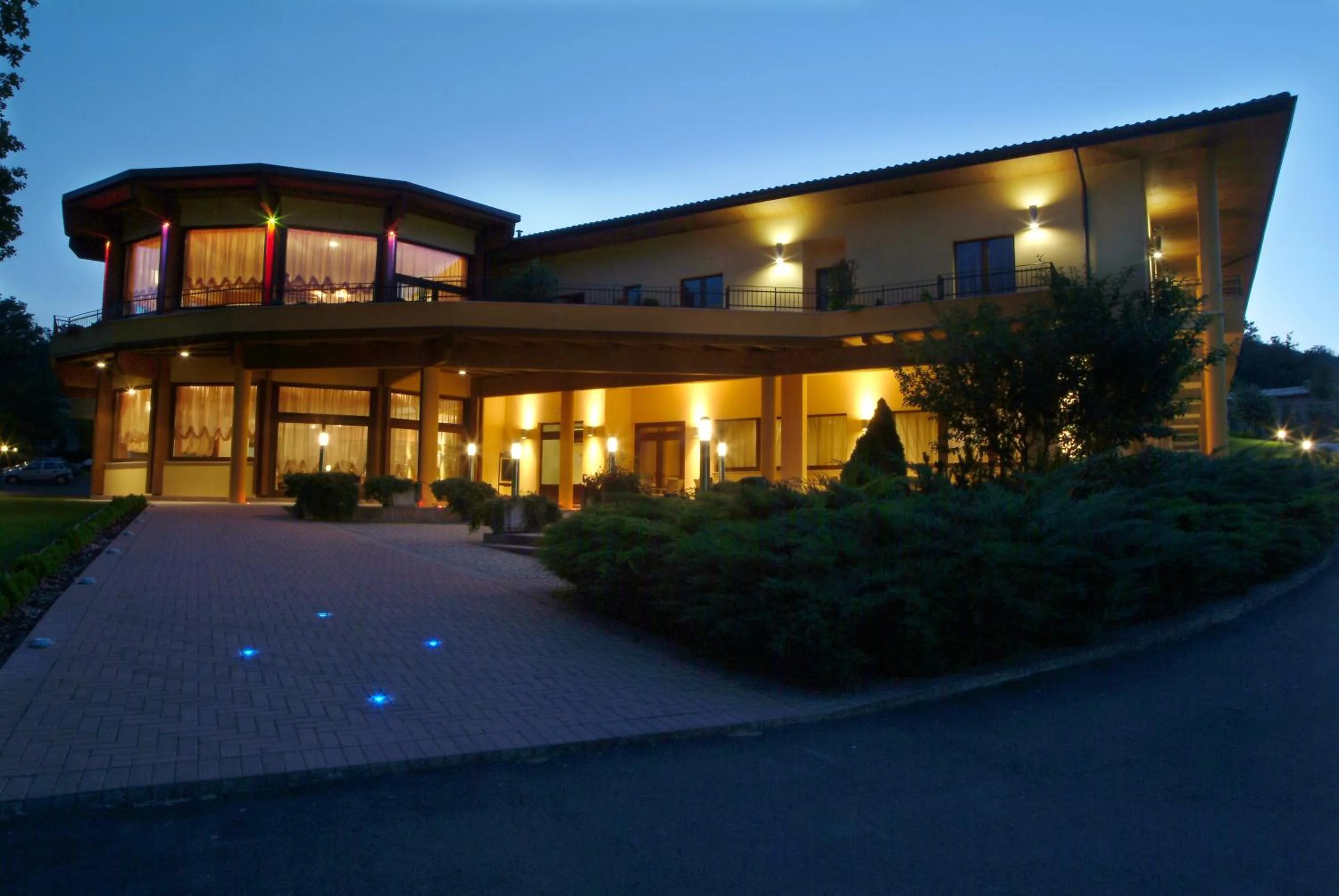 Property building in Hotel Le Grotte