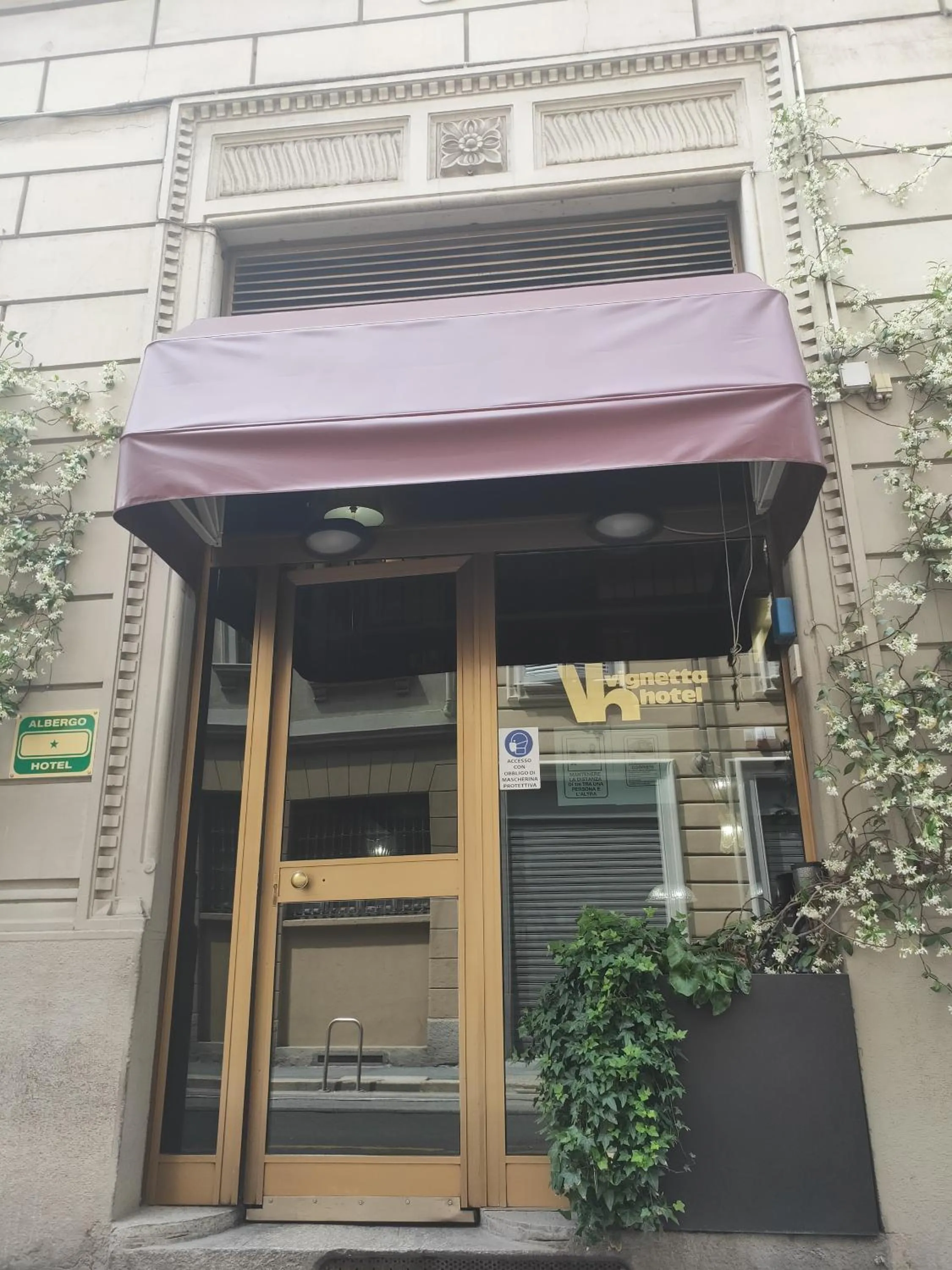 Facade/entrance in Hotel La Vignetta