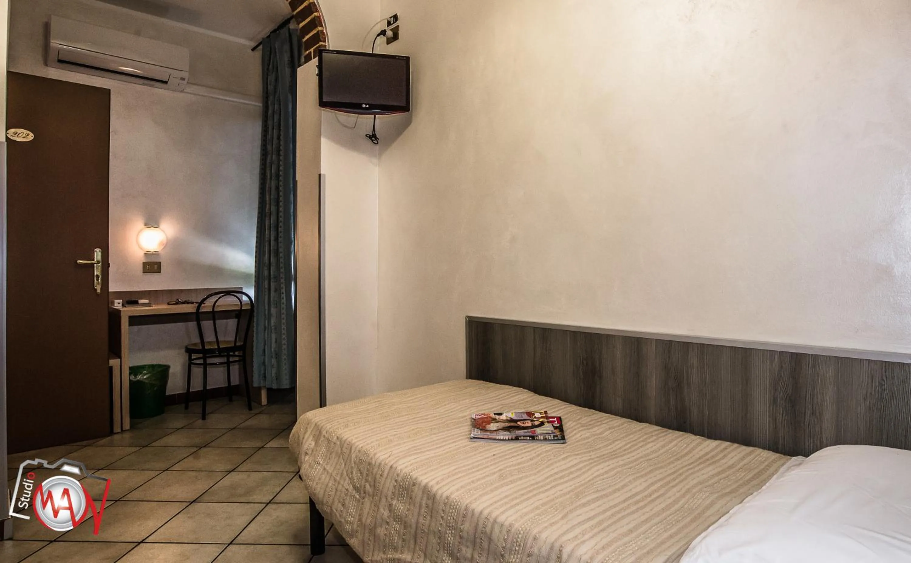 Bed in Hotel Bel Sit