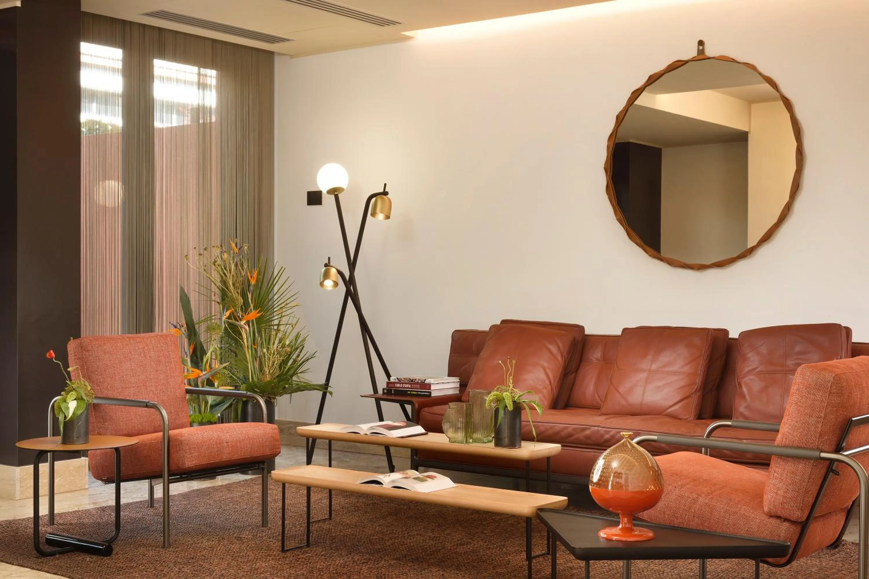 Lobby or reception in Milan Suite Hotel