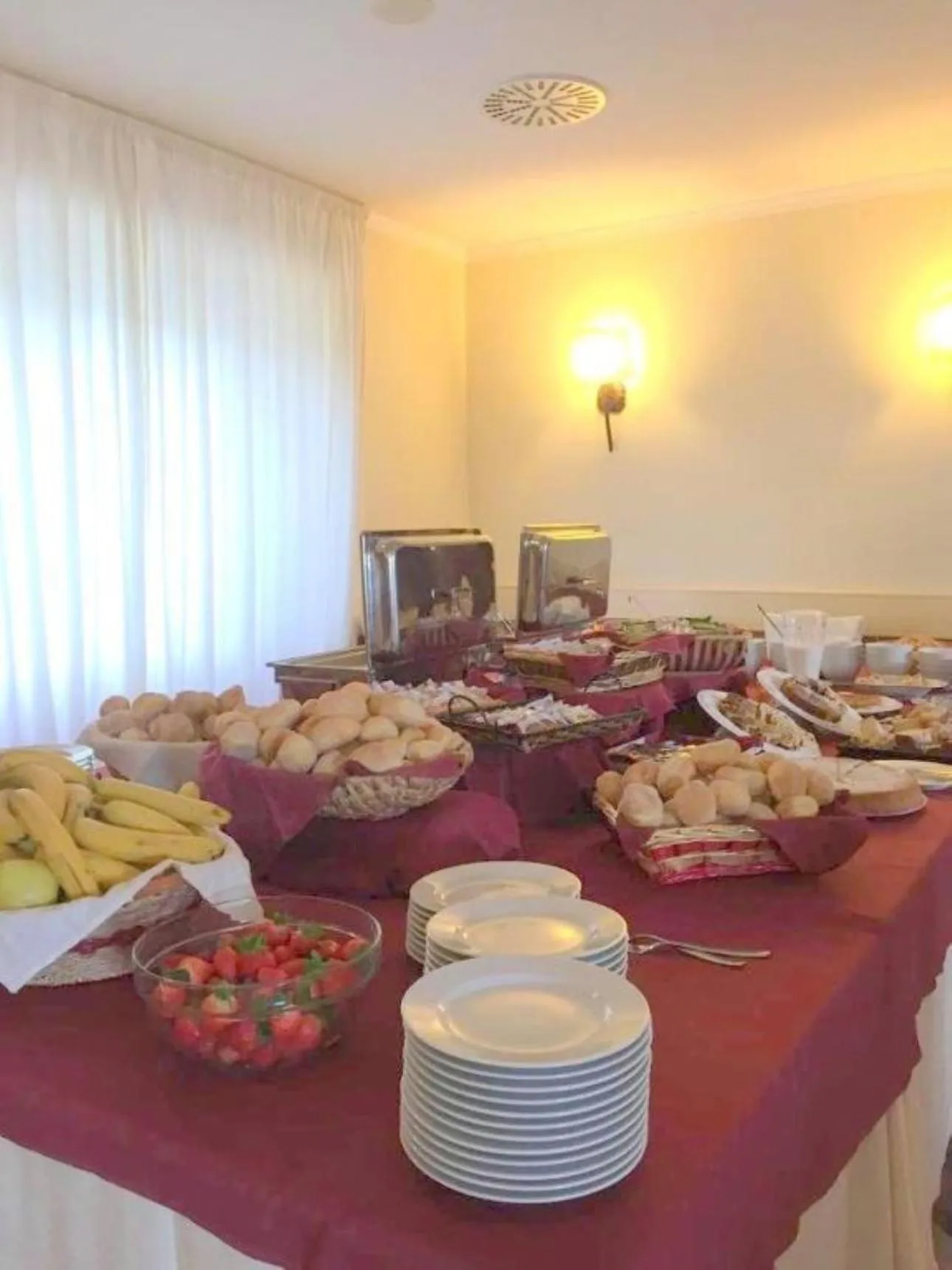 Continental breakfast in Hotel Bel Sit