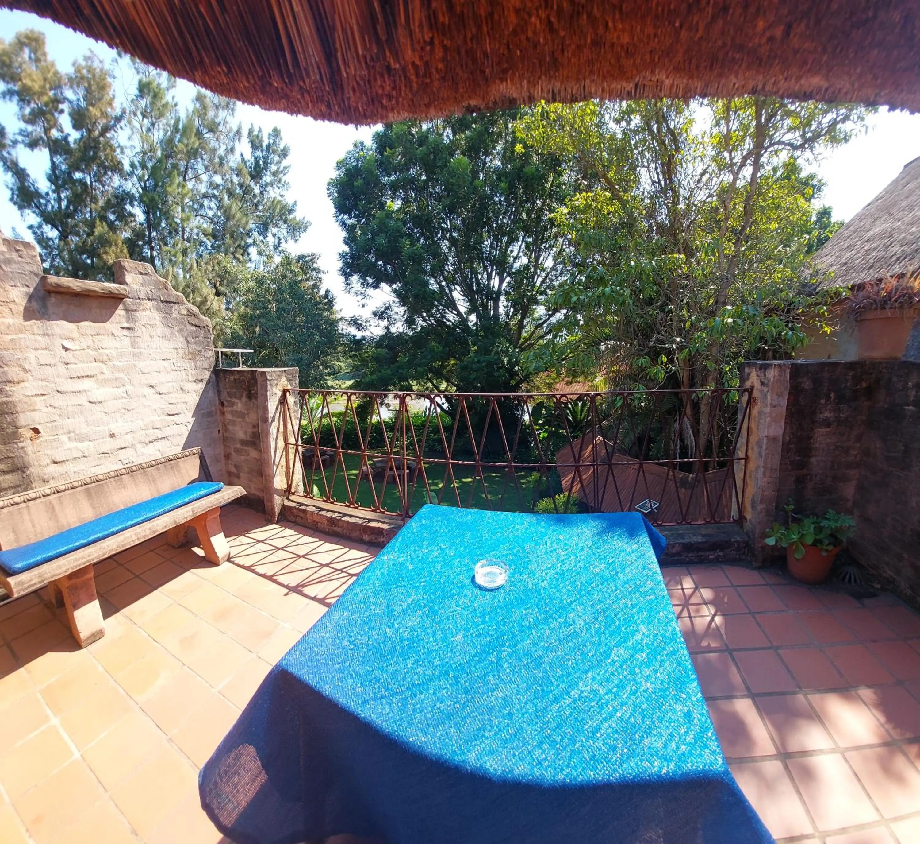 Patio in River House Lodge