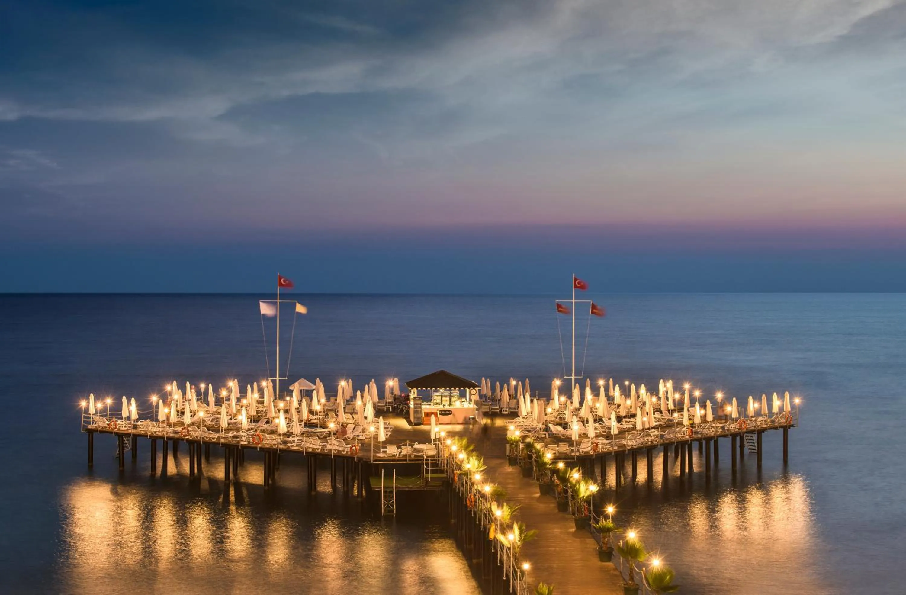 Beach in Botanik Hotel