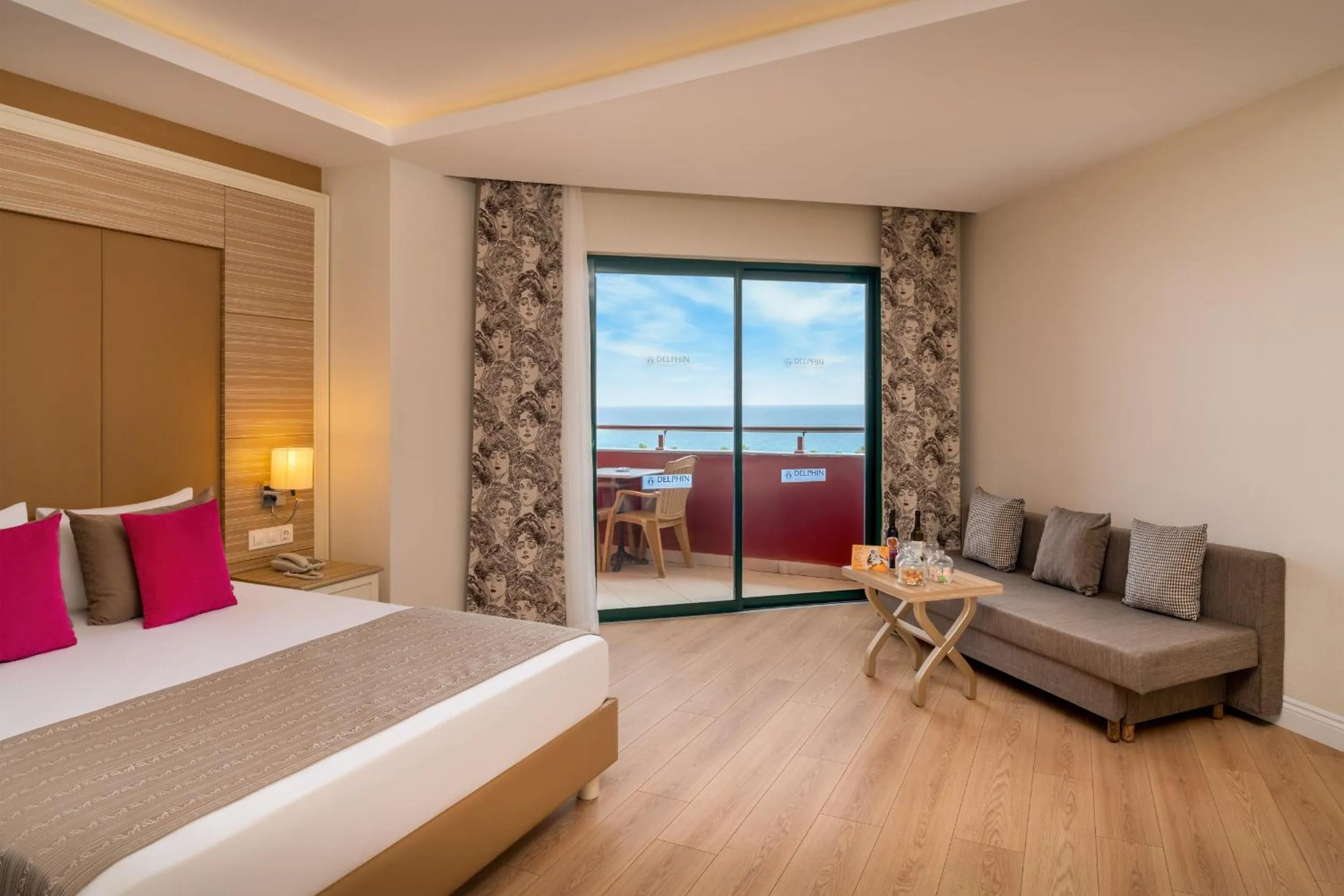 Photo of the whole room, Bed in Delphin Deluxe Resort