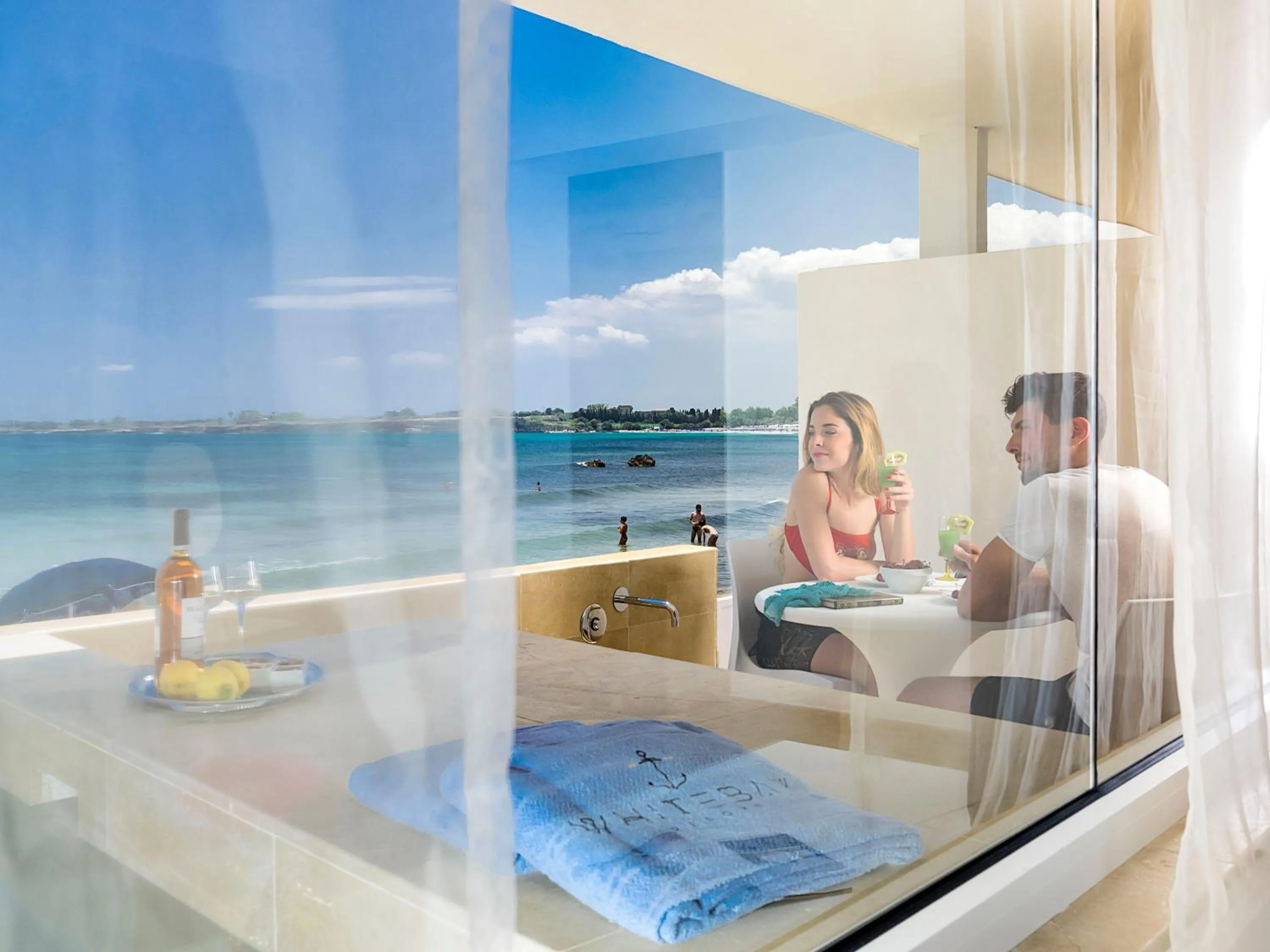 Sea view in White Bay