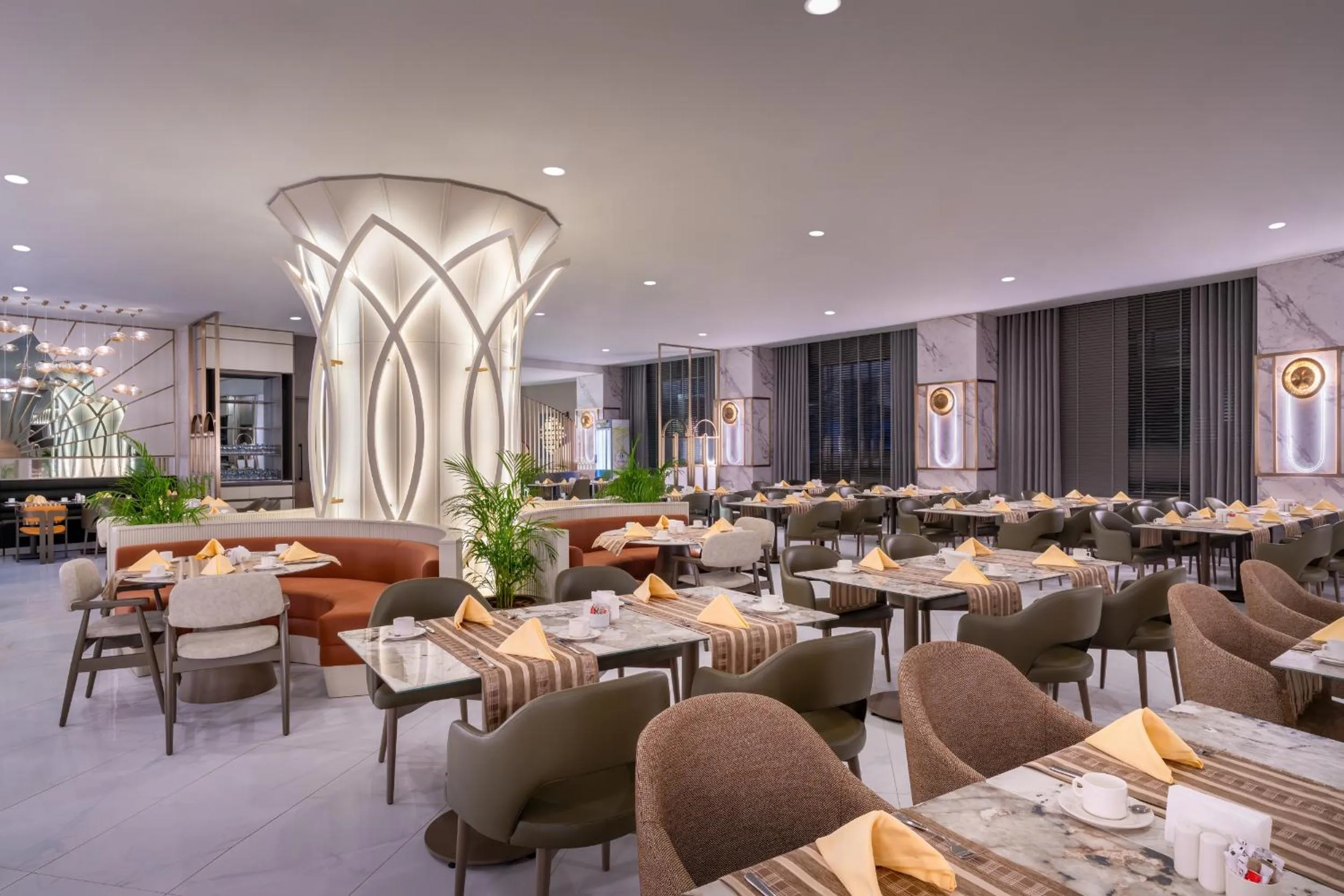 Restaurant/places to eat in Delphin Palace Hotel