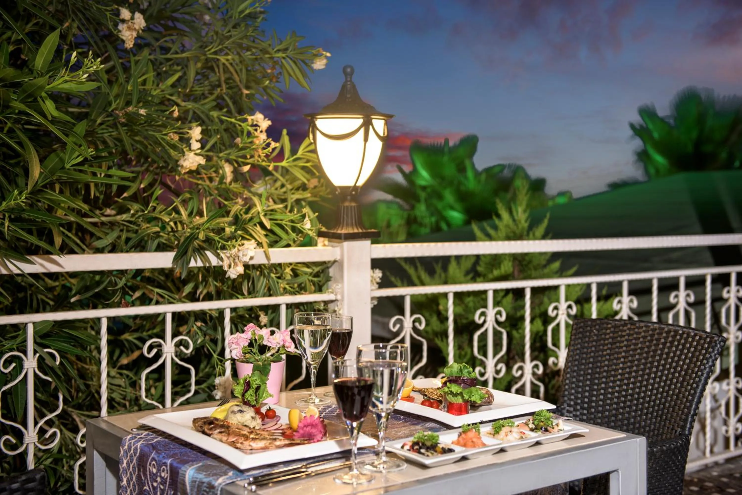 Dinner in Delphin Diva Premiere