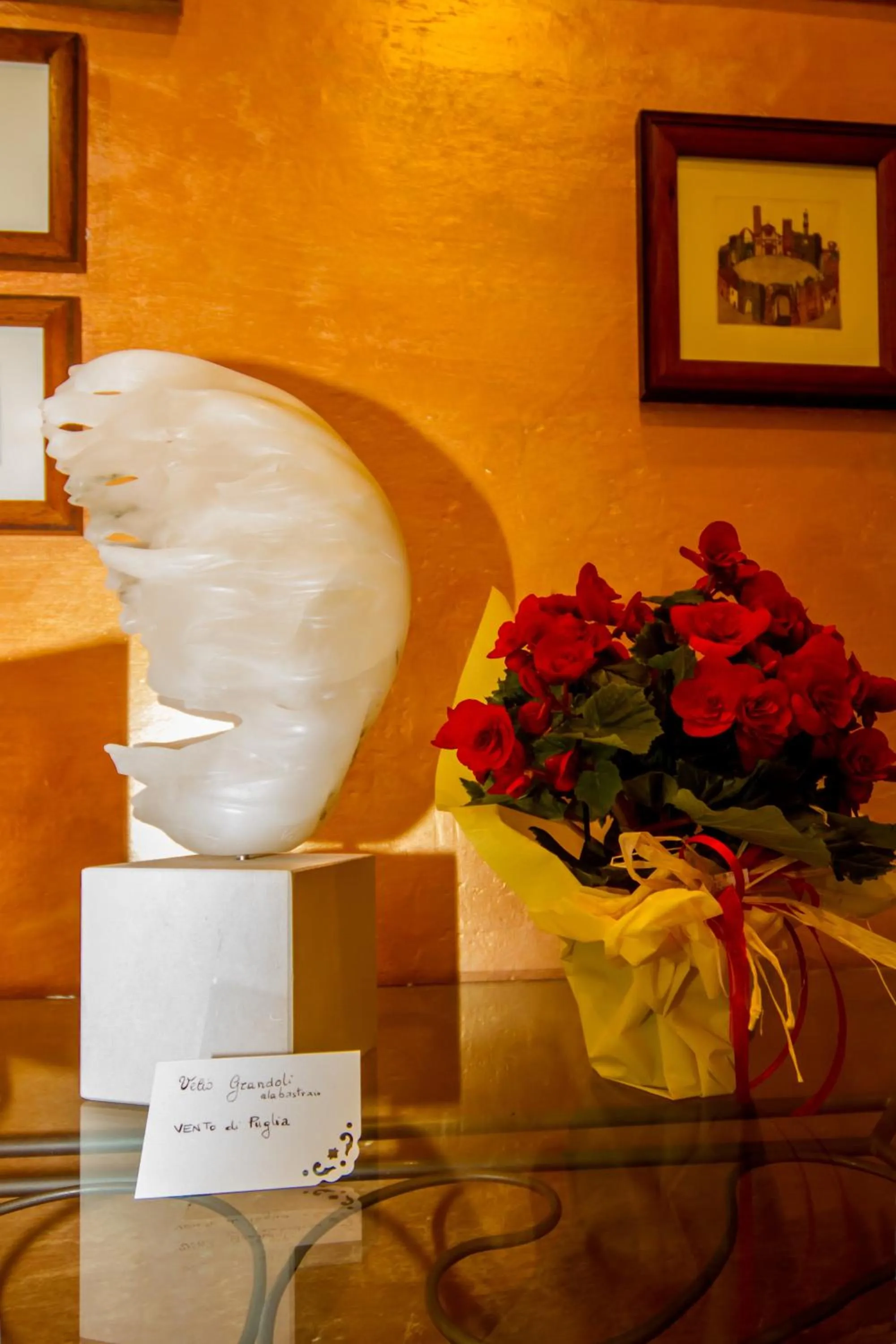 Communal lounge/ TV room in Albergo Etruria