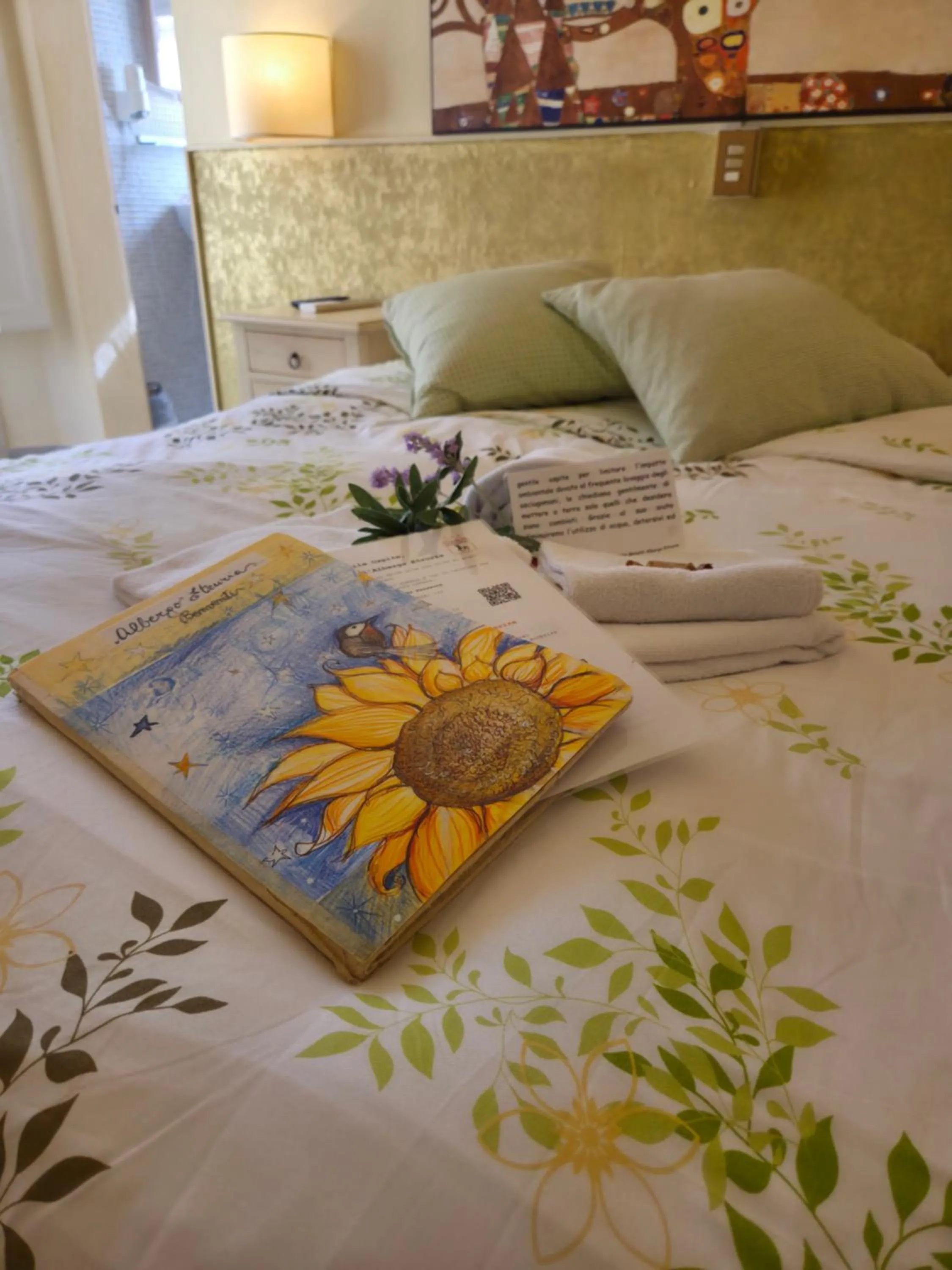 Decorative detail, Bed in Albergo Etruria