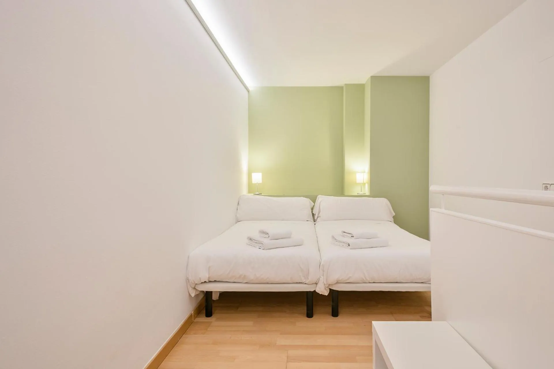 Bedroom, Bed in Inside Barcelona Apartments Princep