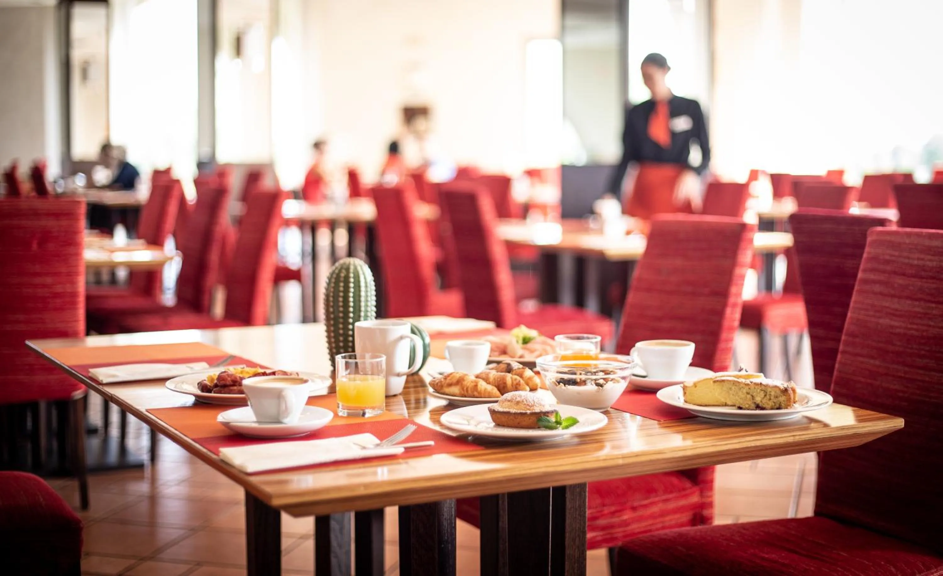 Restaurant/places to eat in Acaya Golf Resort & Spa