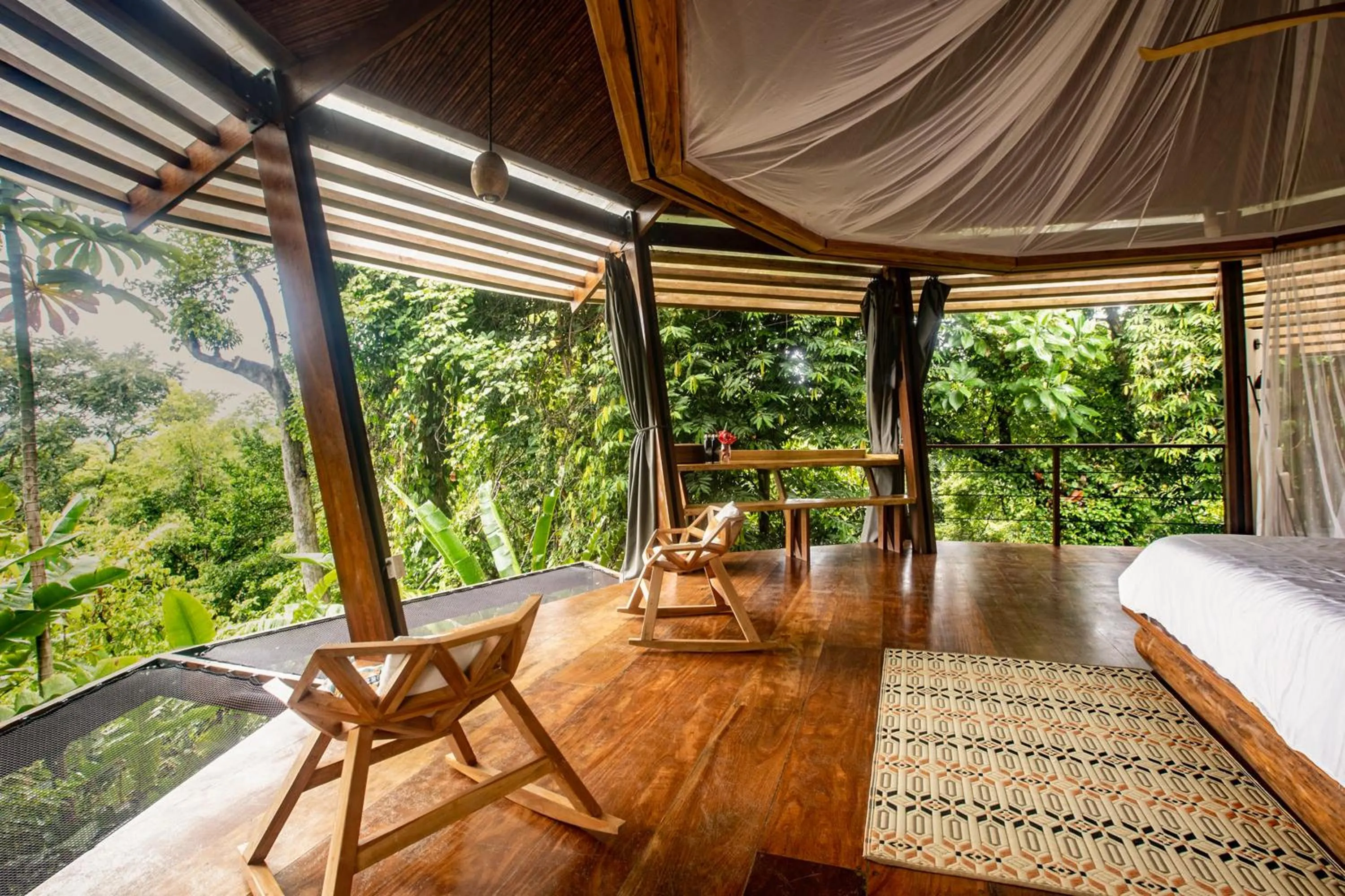 La Loma Jungle Lodge and Chocolate Farm