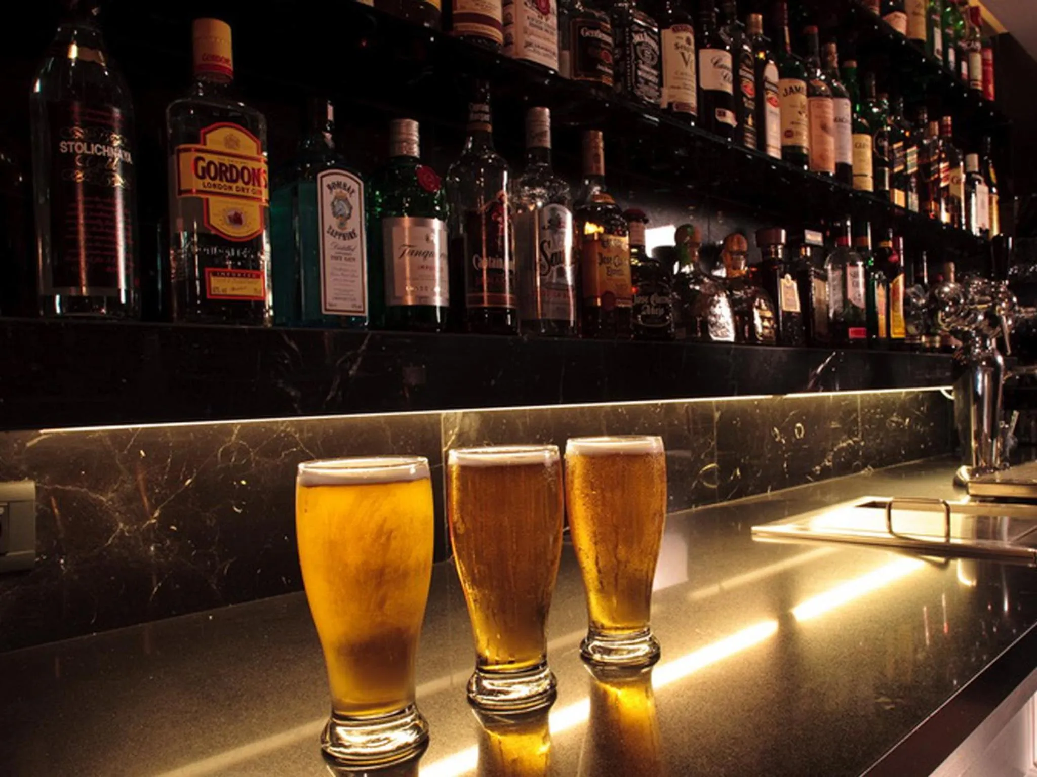 Lounge or bar in Dan Tel Aviv Hotel