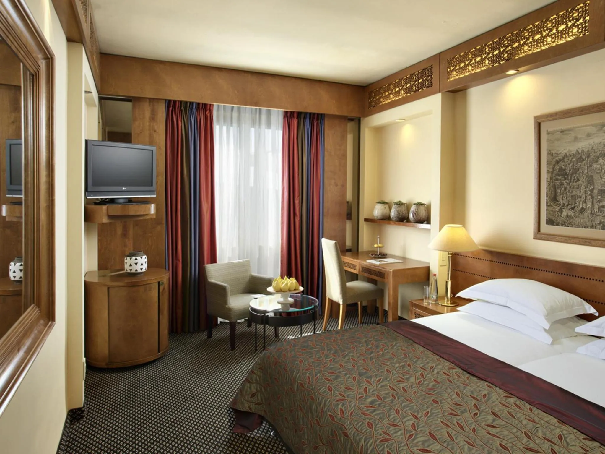 Photo of the whole room, Bed in Dan Panorama Jerusalem Hotel