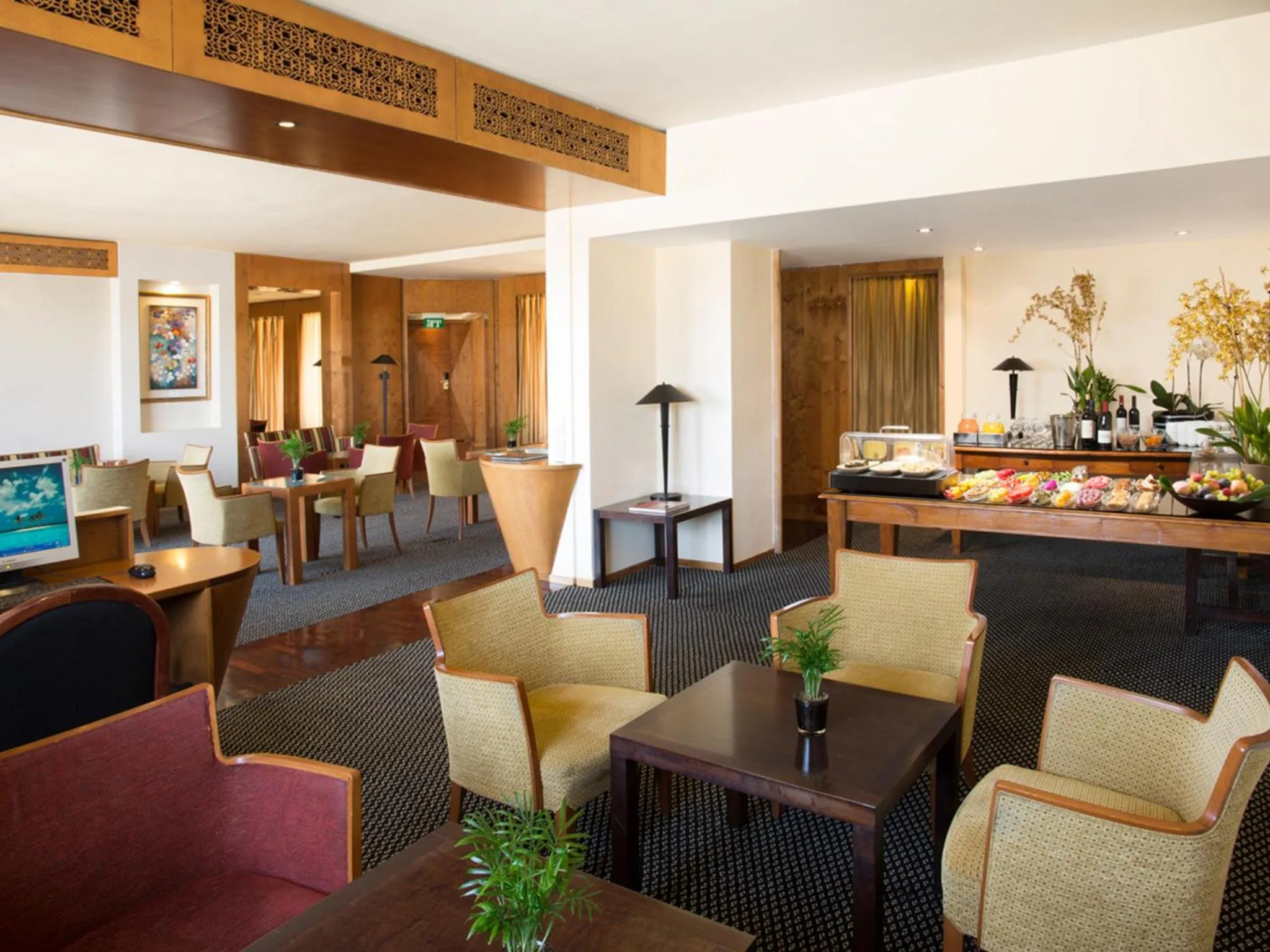 Restaurant/places to eat in Dan Panorama Jerusalem Hotel