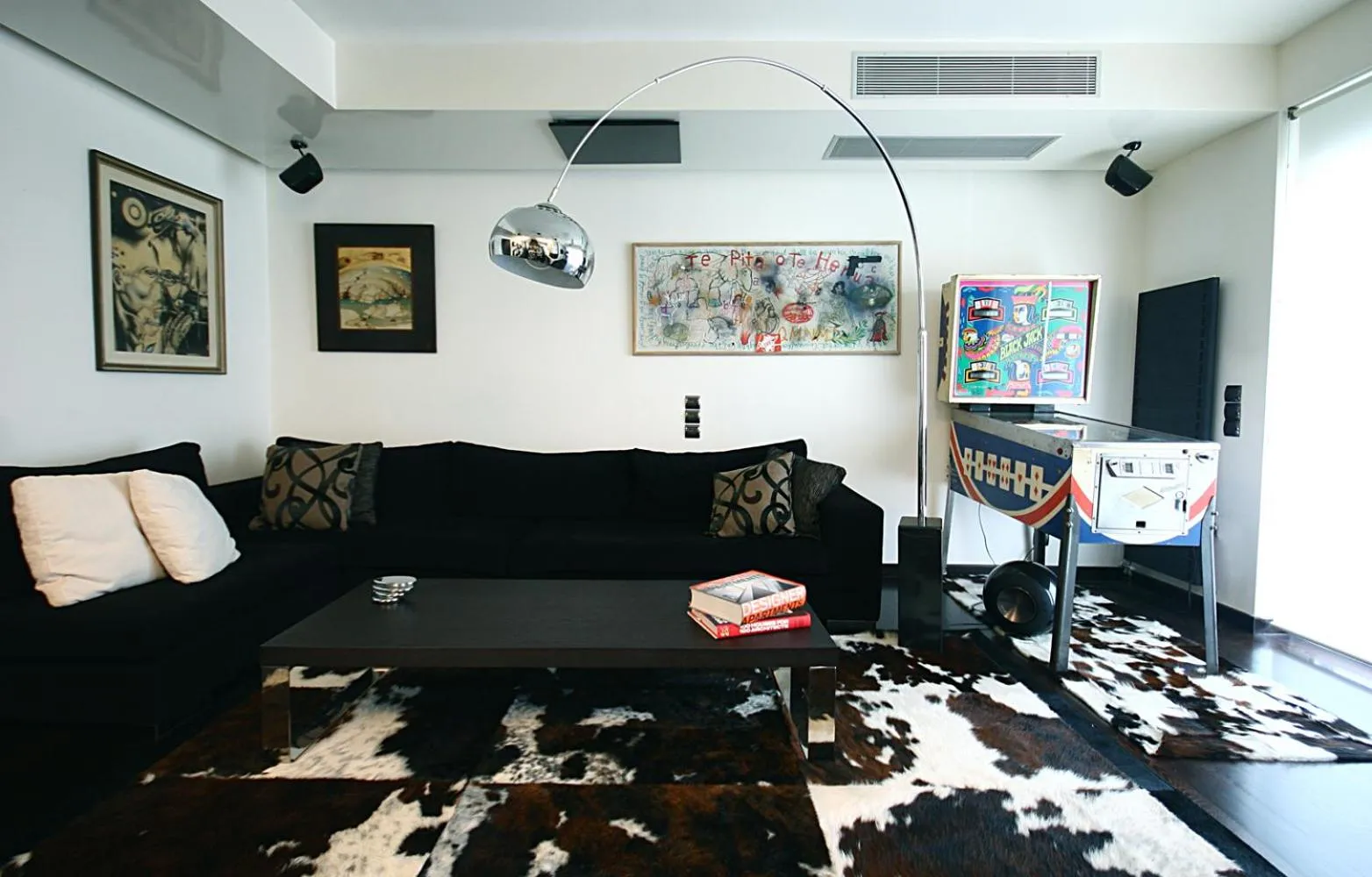 Seating area in Panorama Penthouse & Studios