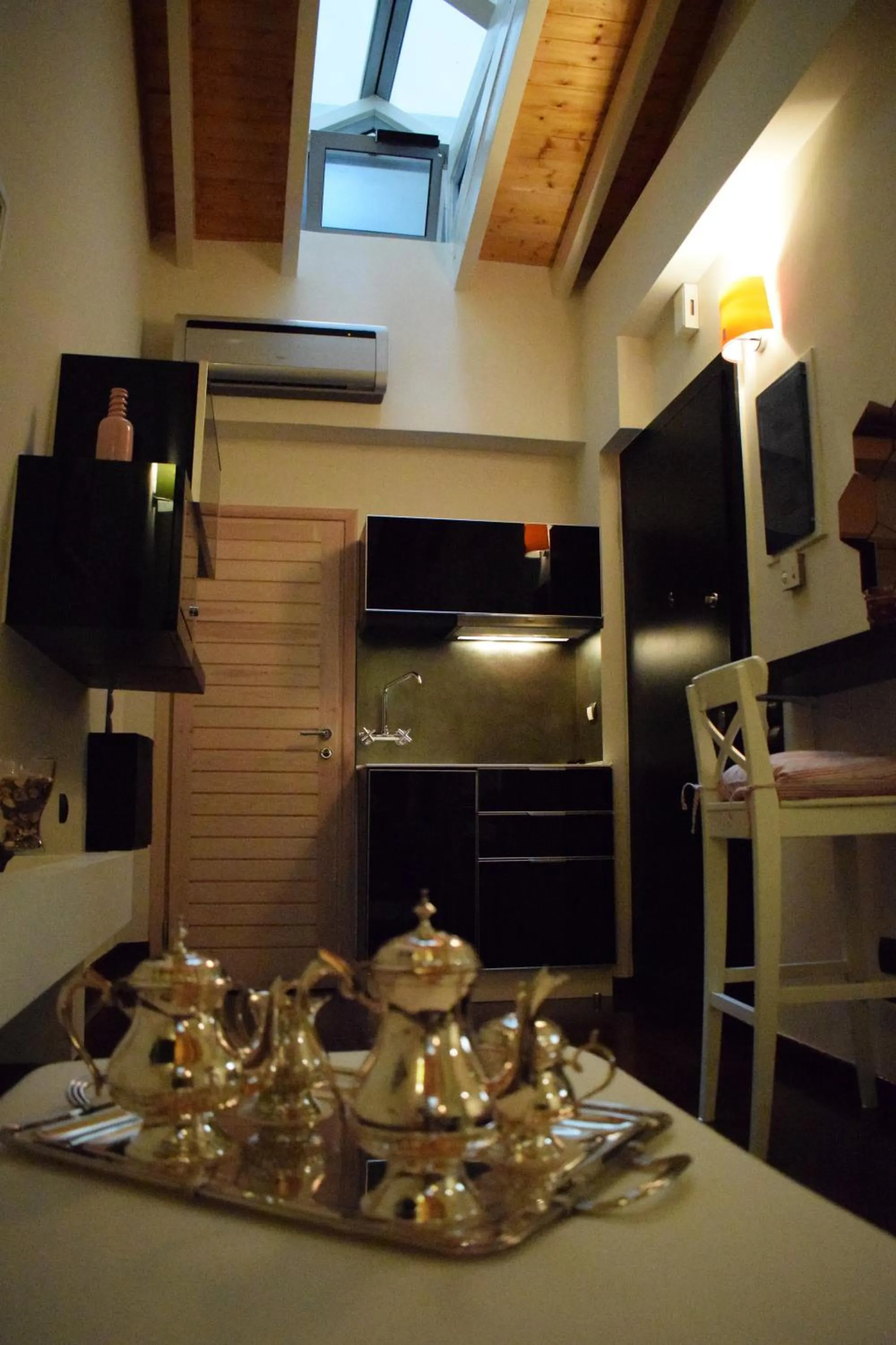 Kitchen or kitchenette in Panorama Penthouse & Studios