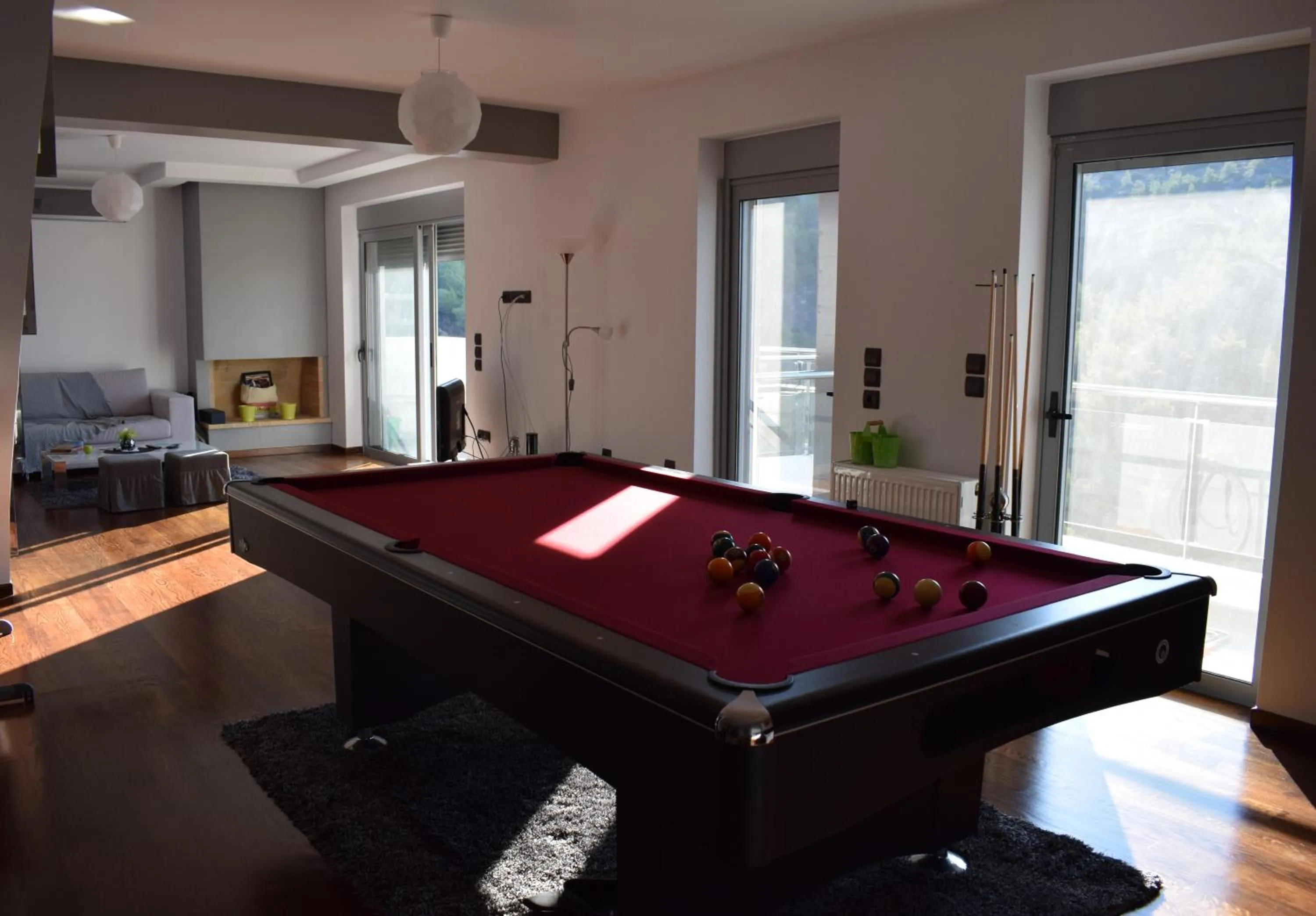 Billiard in Panorama Penthouse & Studios